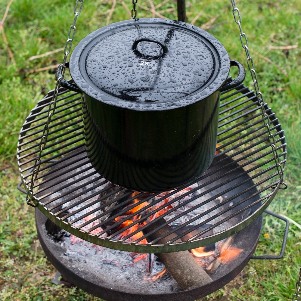 Riess Giants - Shallow casserole with lid