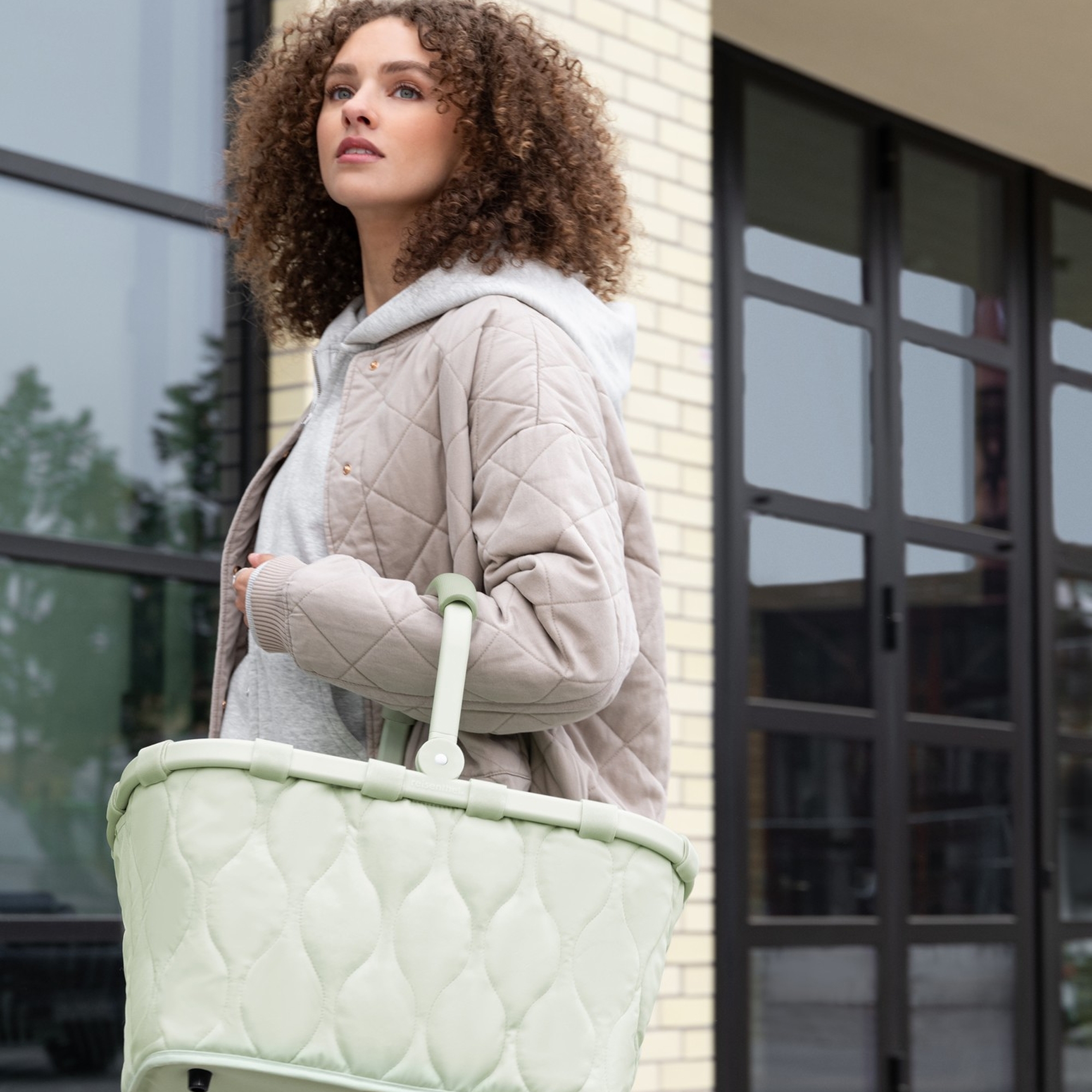 reisenthel - carrybag - puffer iced matcha