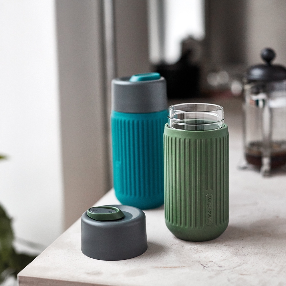 black+blum - Glas To-Go Becher, 340 ml