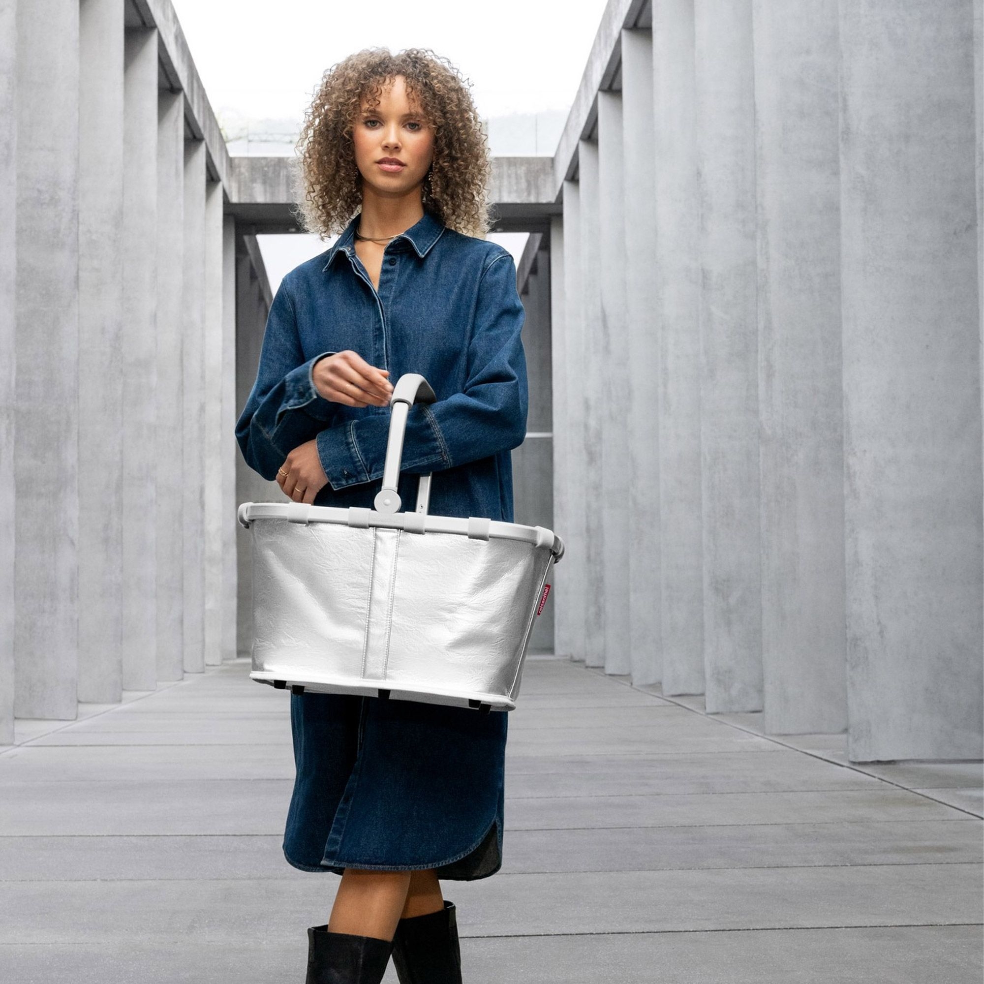 reisenthel - carrybag - silver crackle