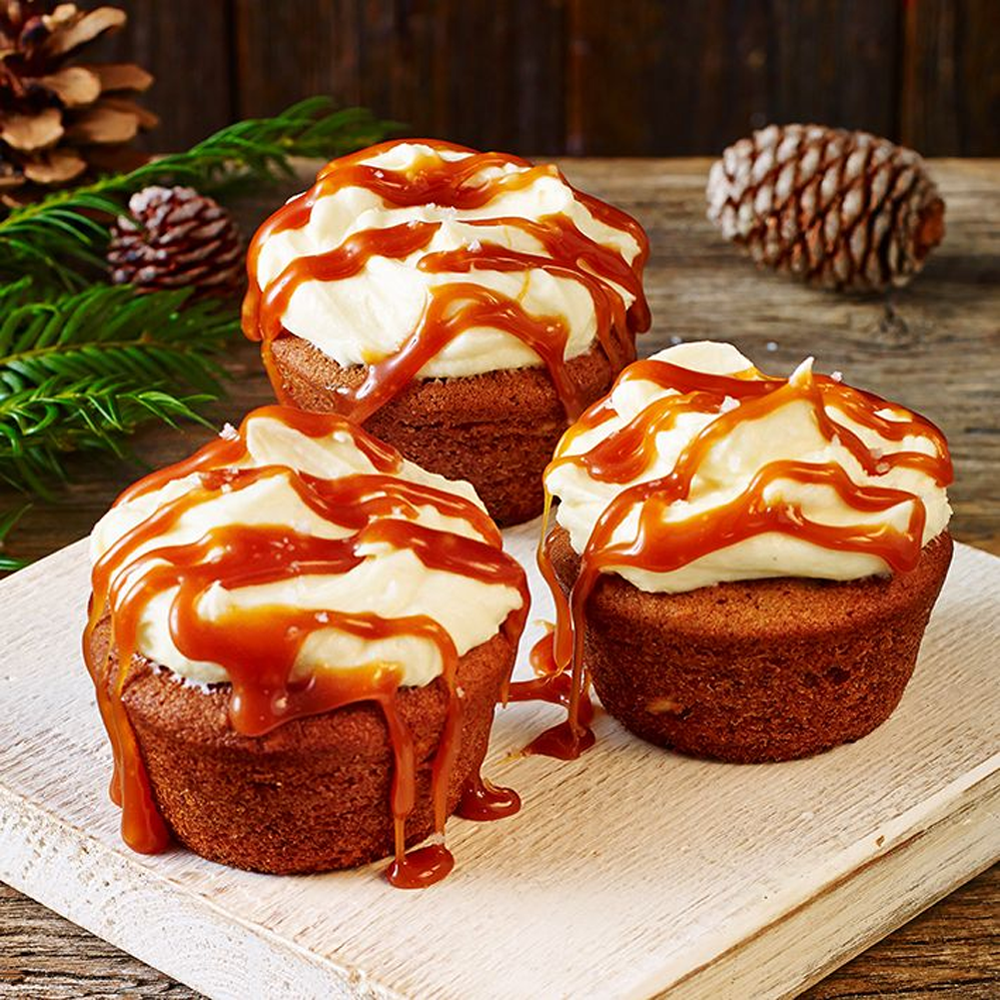 Fresh muffins baked in the Birkmann 12-cup muffin tin