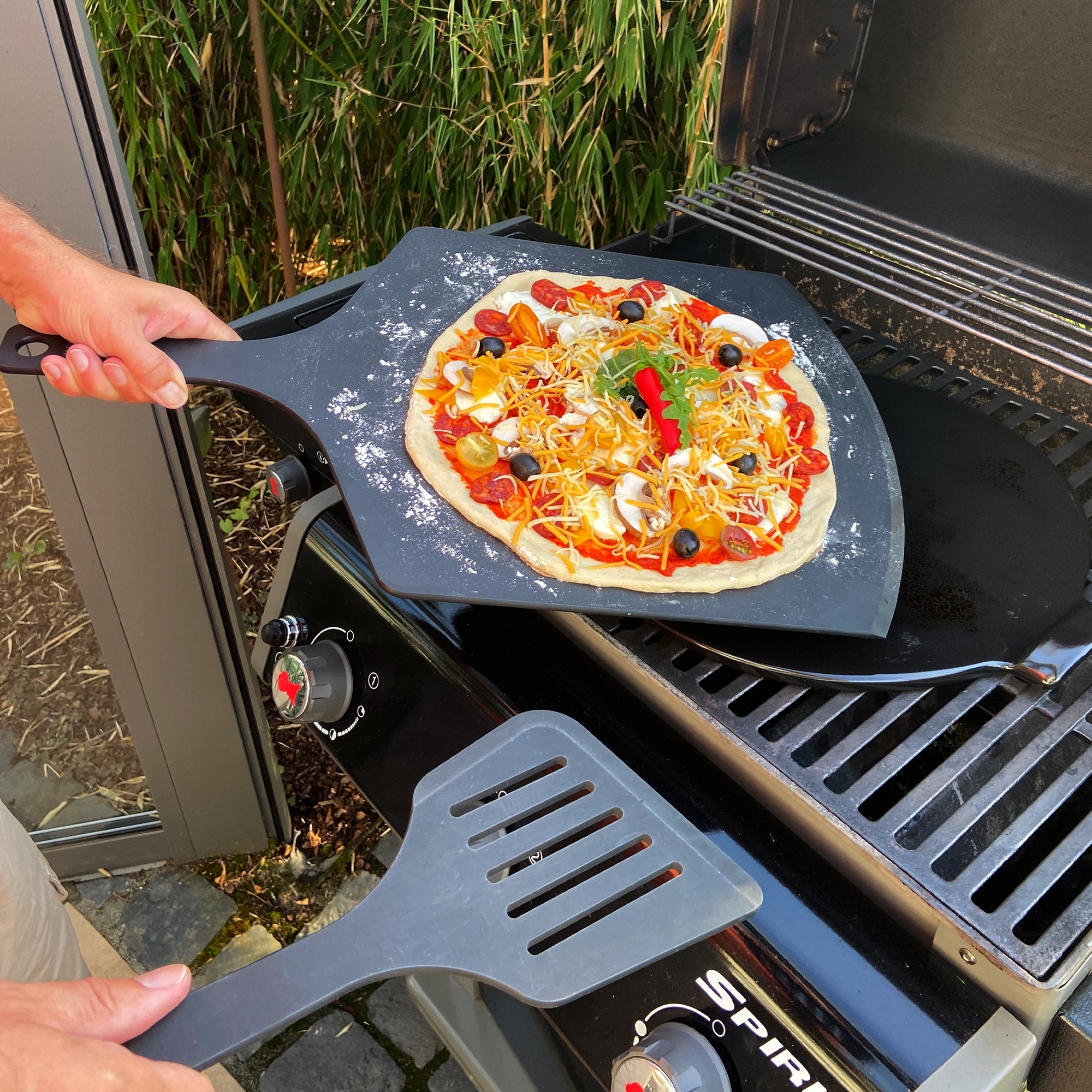 Jade - Serving/Cutting Board "Pizza" Jade - Serving/Cutting Board "Pizza"