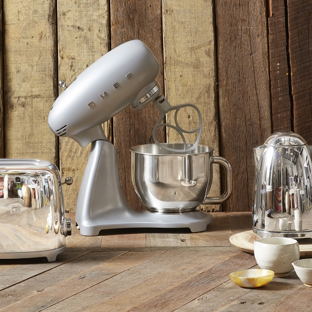 Smeg - Küchenmaschine SMF02 - Polarsilber Smeg - Küchenmaschine SMF02 - Polarsilber