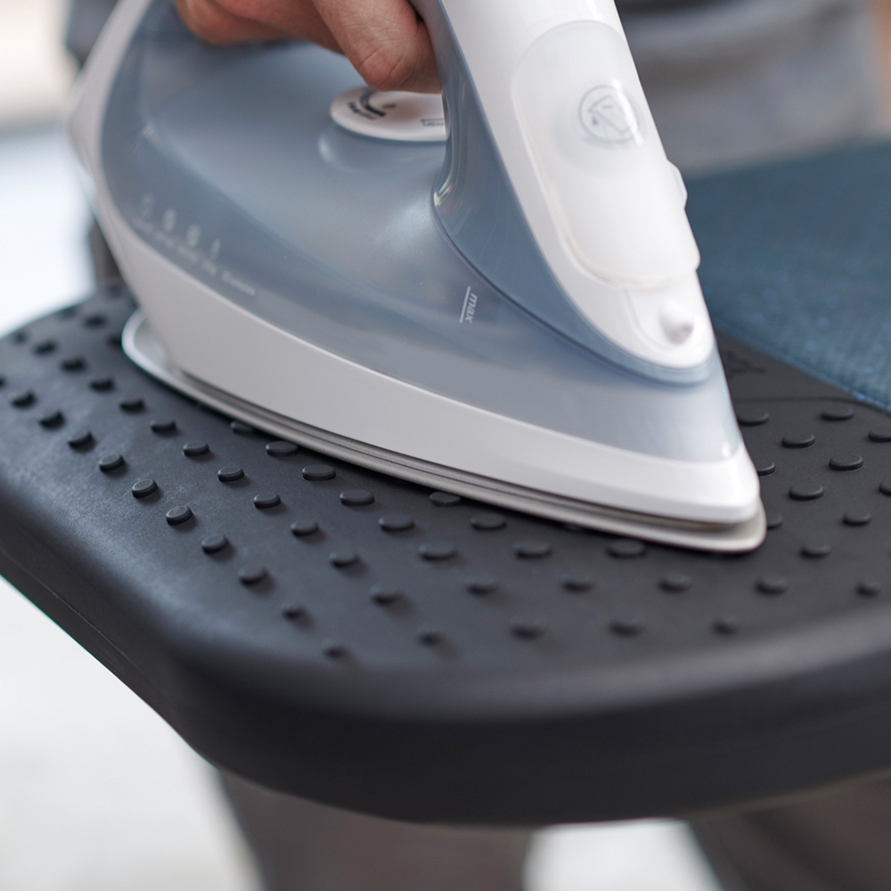 Joseph Joseph - Glide™ Plus Easy-Store Ironing Board - black/blue Joseph Joseph - Glide™ Plus Easy-Store Ironing Board - black/blue