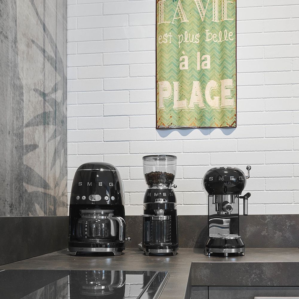 Smeg - Filter-Kaffeemaschine - Designlinie Stil Der 50° Jahre