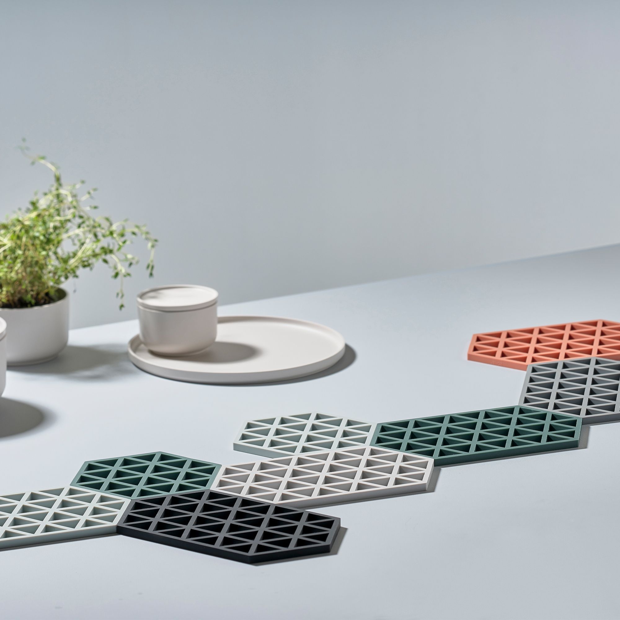 Zone - Triangles Trivet - Cool Grey