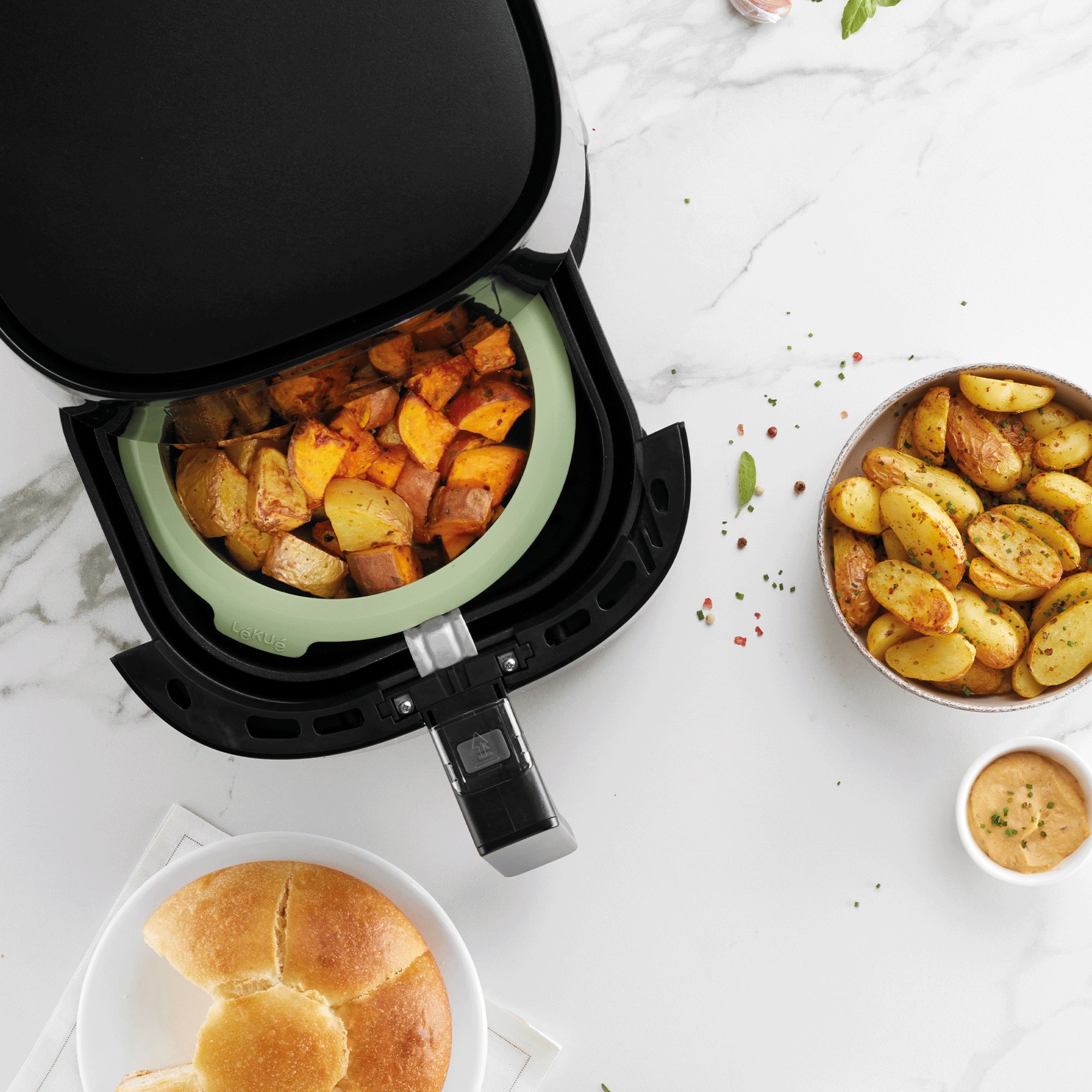 Lékué - Air Fryer silicone mould - 15 cm Lékué - Air Fryer silicone mould - 15 cm
