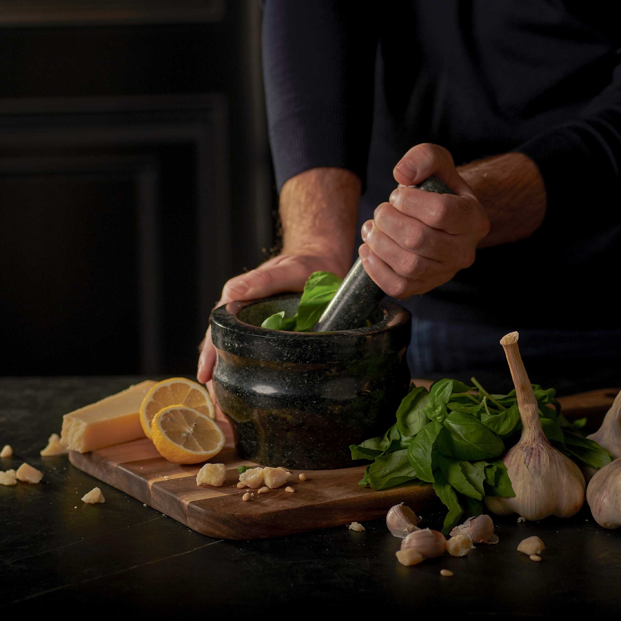 COLE & MASON - Worcester Granite Pestle and Mortar - Ø 14 cm | Black