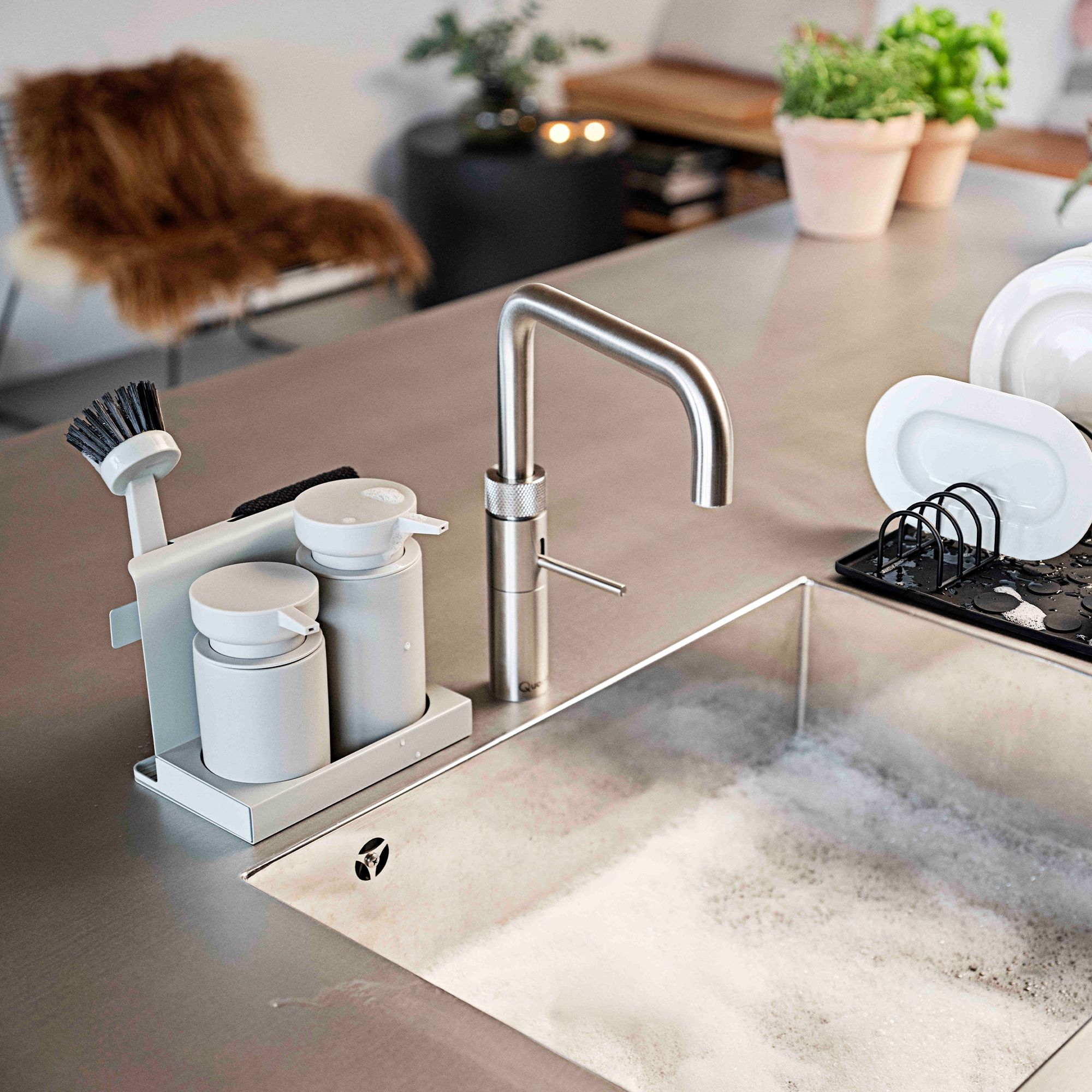 Zone - DIISH 5-piece dishwashing set - Warm Grey