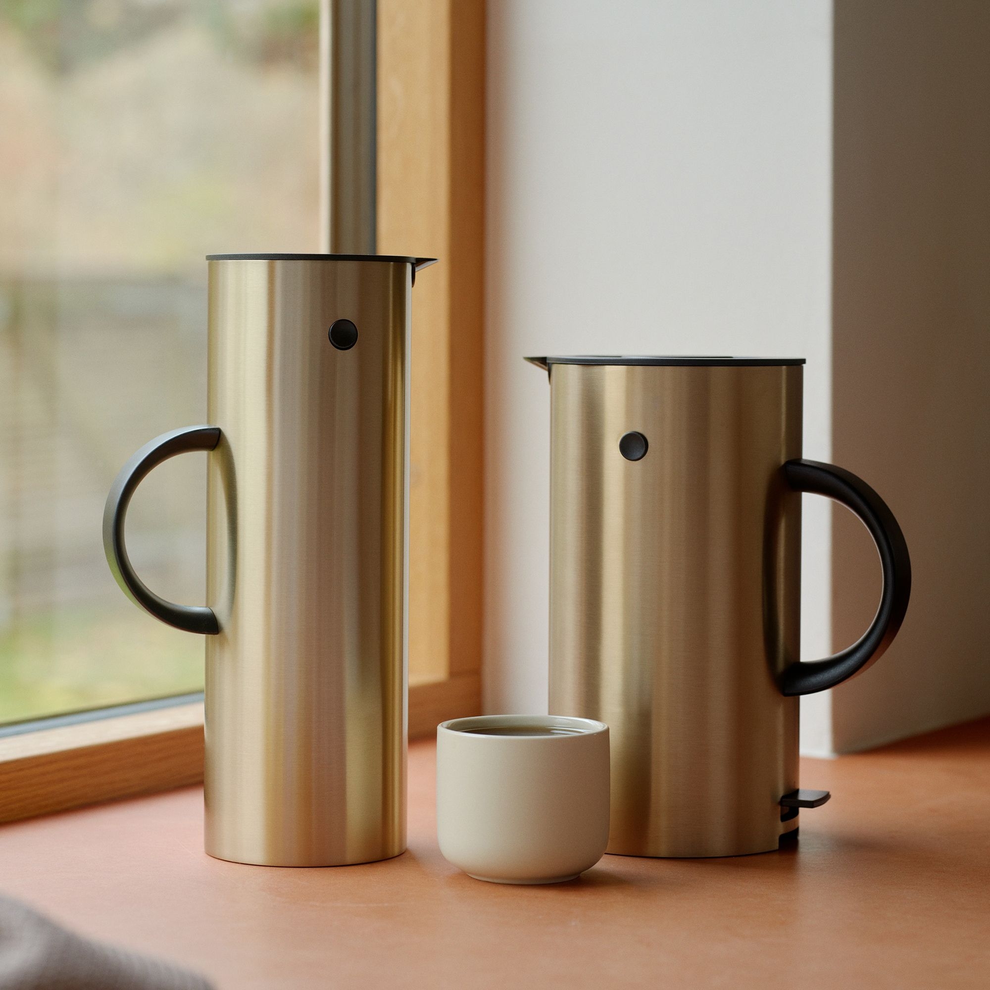 Stelton - EM77 Wasserkocher 1,5 L - Brushed Brass