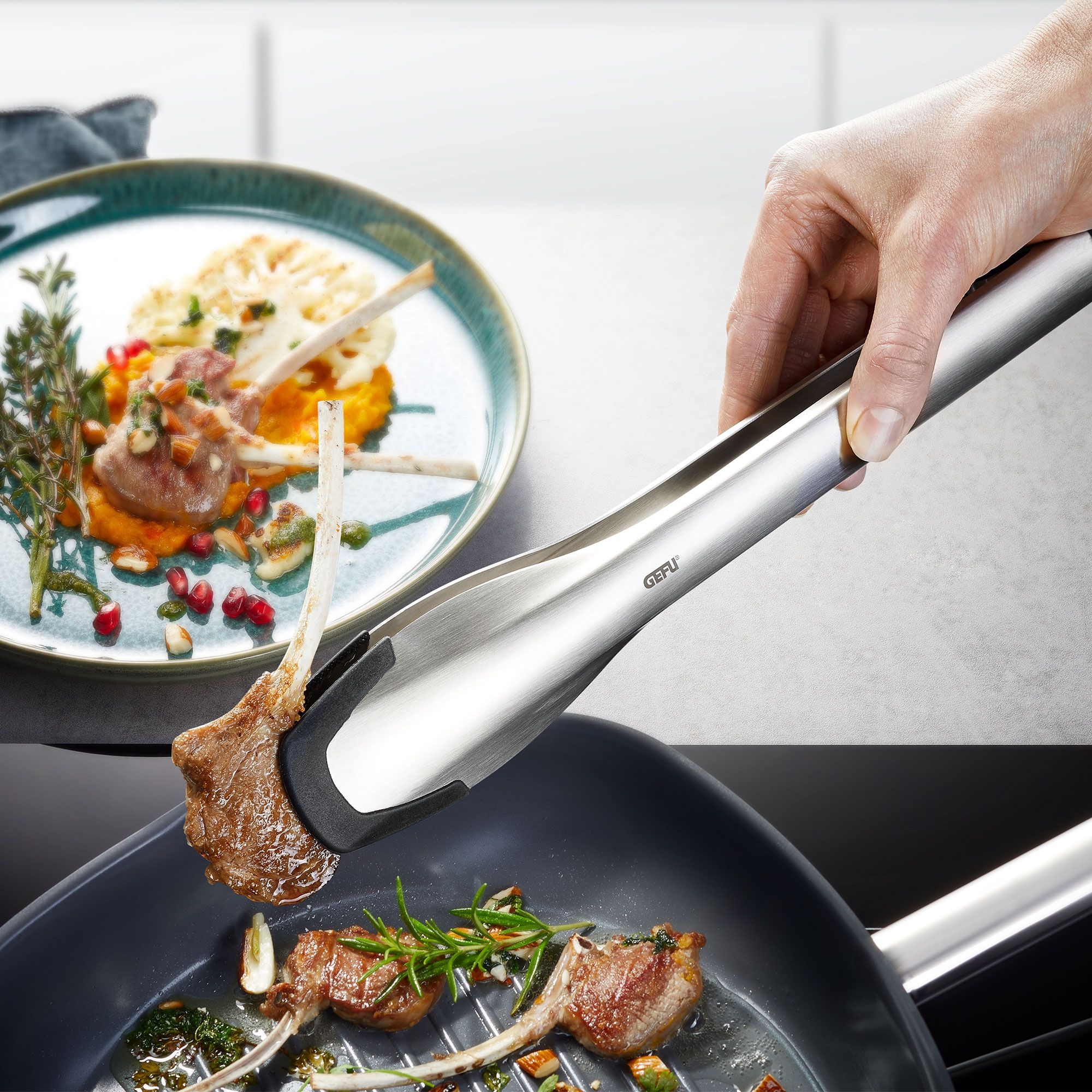 Gefu - Kitchen tongs CAPTO