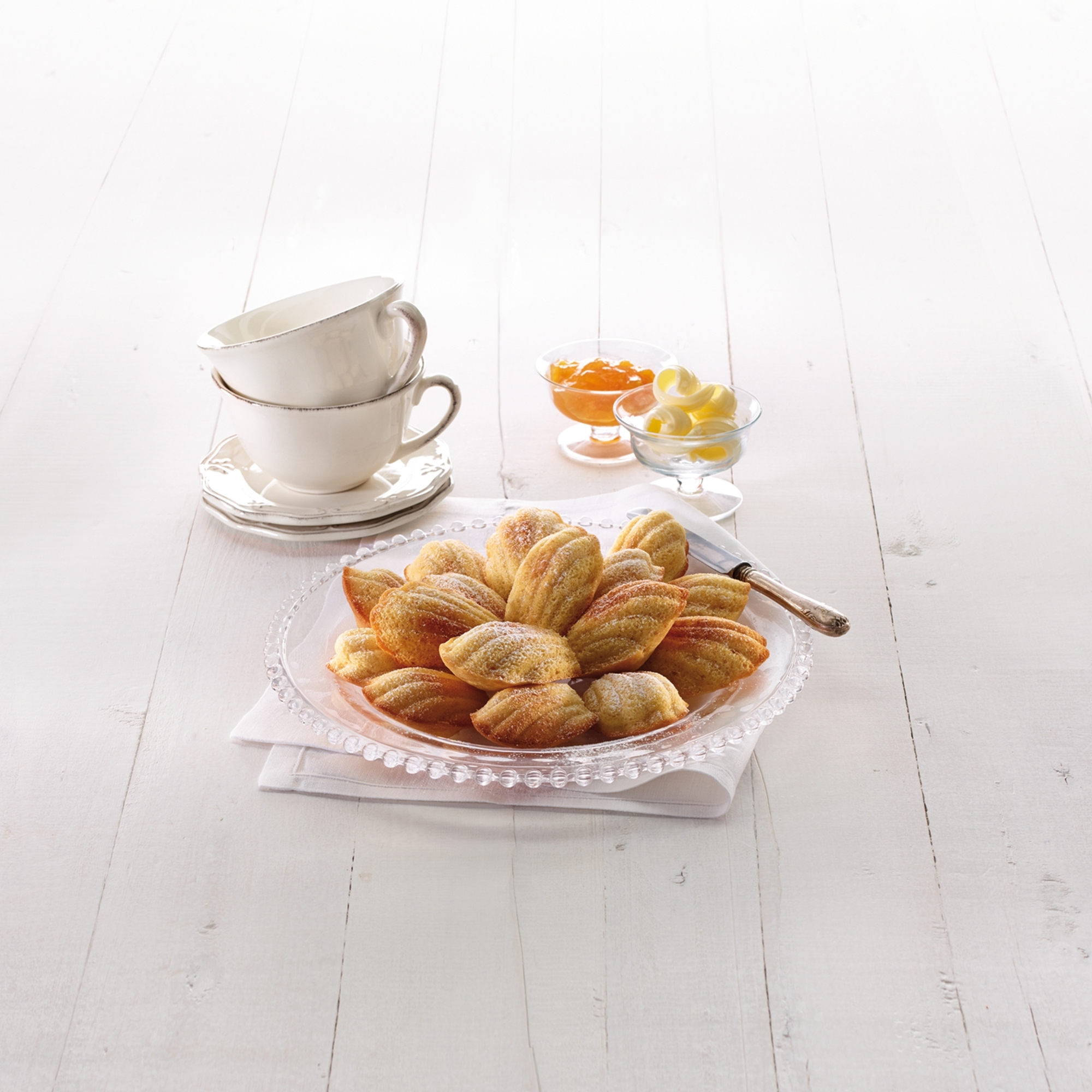 Lékué - Silicone madeleine baking mold, 9 cavities