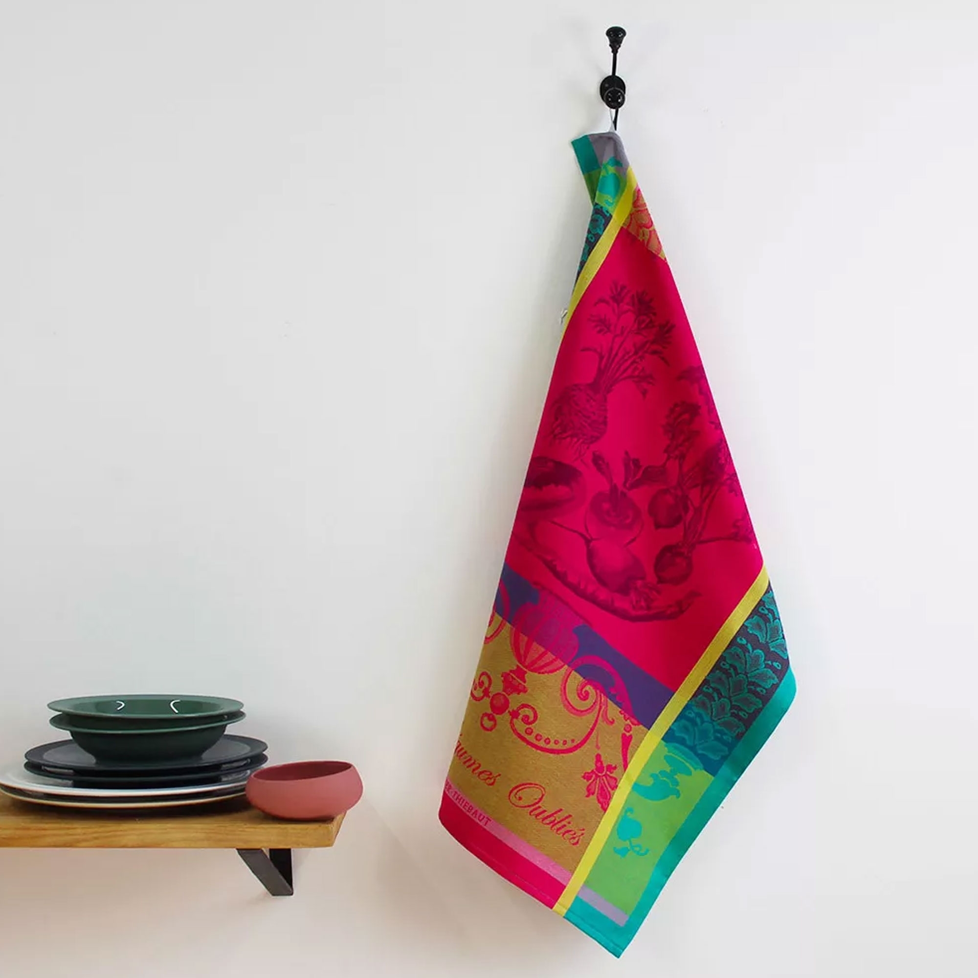 Colourful kitchen tea towel with vegetable print