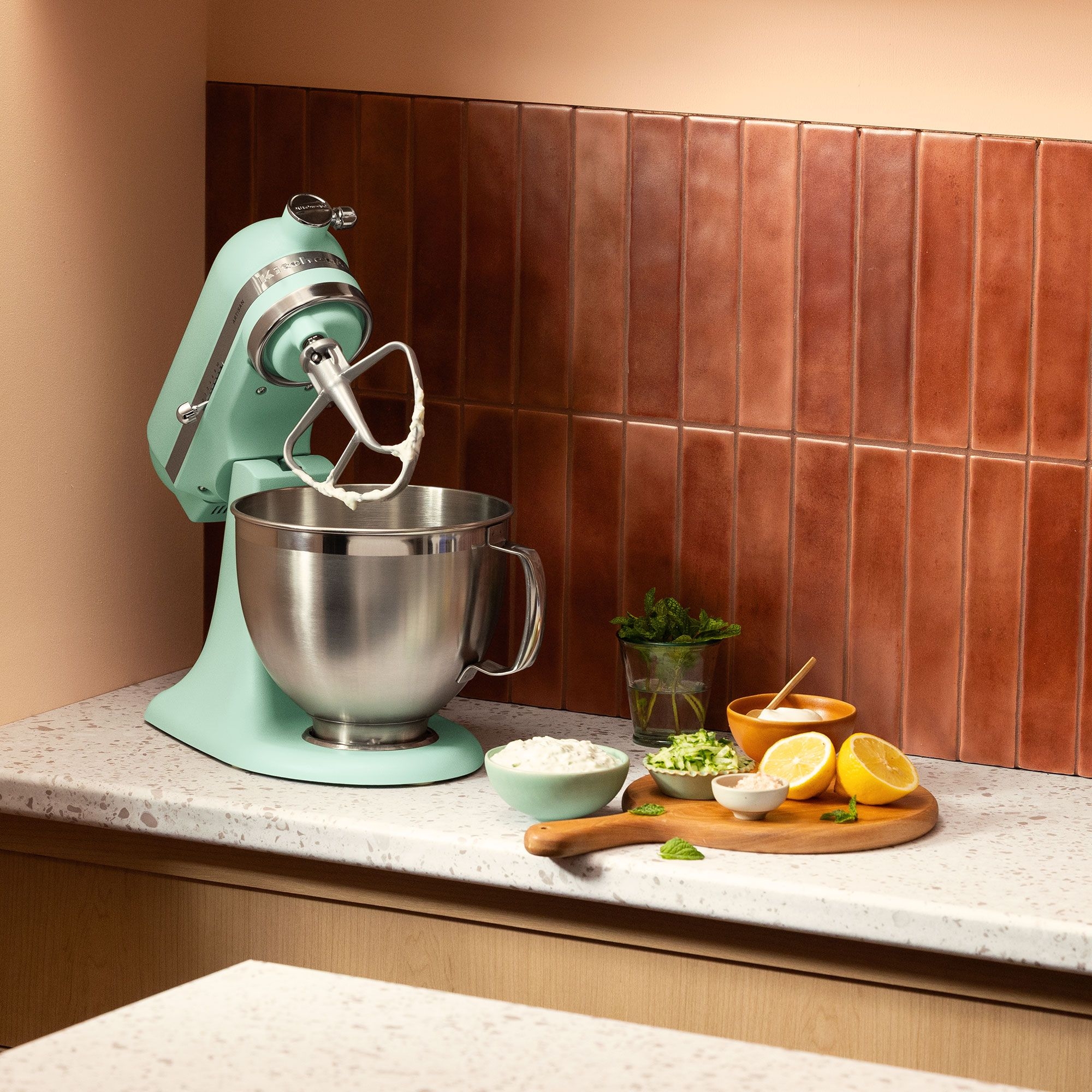 KitchenAid - Artisan Stand Mixer 5KSM195PSESD - Spearmint