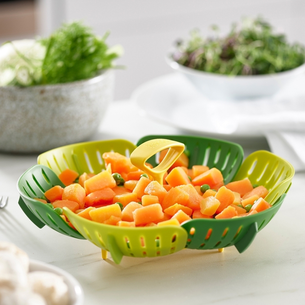 Joseph Joseph - Bloom™ Folding Steamer Basket Joseph Joseph - Bloom™ Folding Steamer Basket