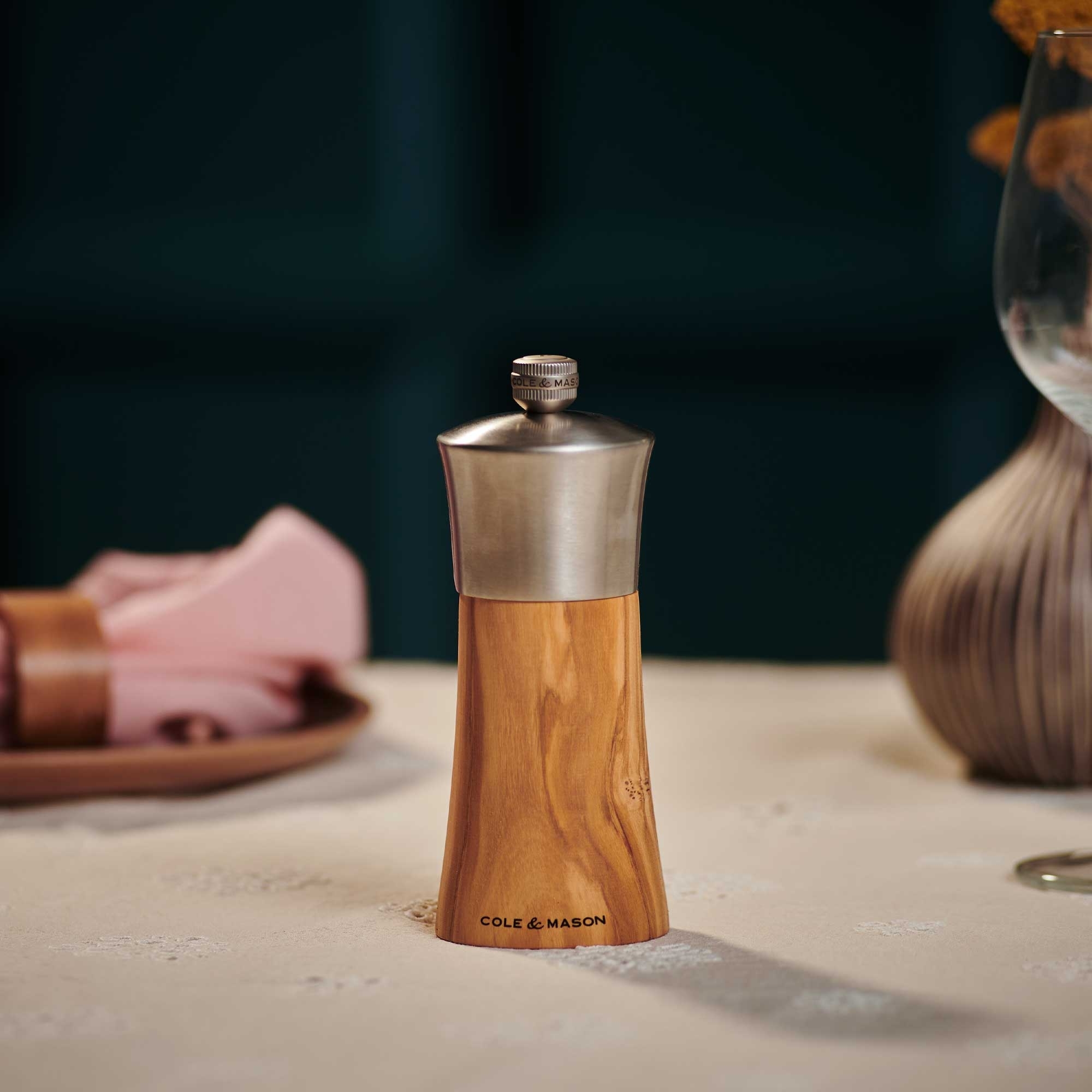 COLE & MASON - Bromley Salt Mill | Olive Wood