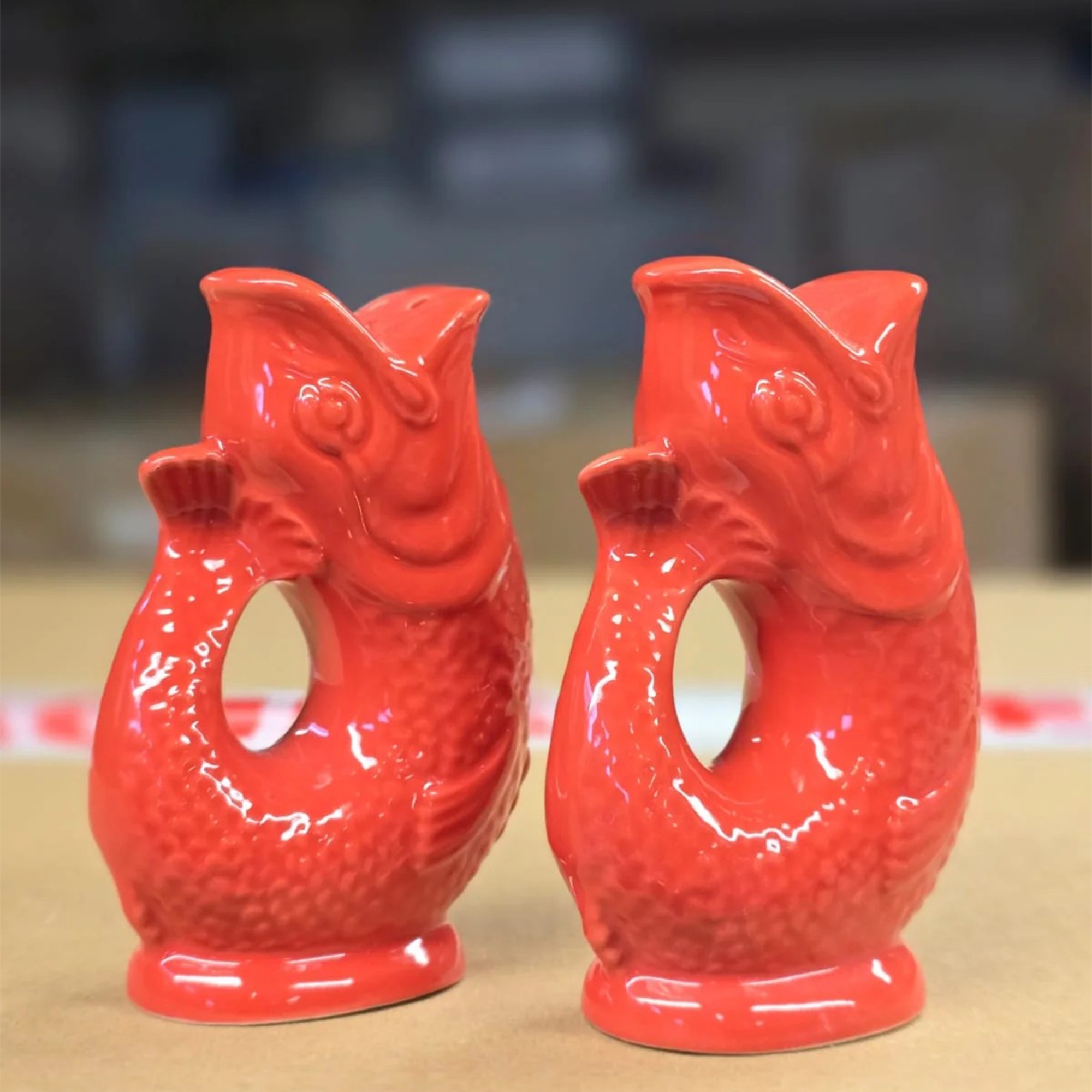 Gluckigluck - Salt & Pepper Shakers - Red