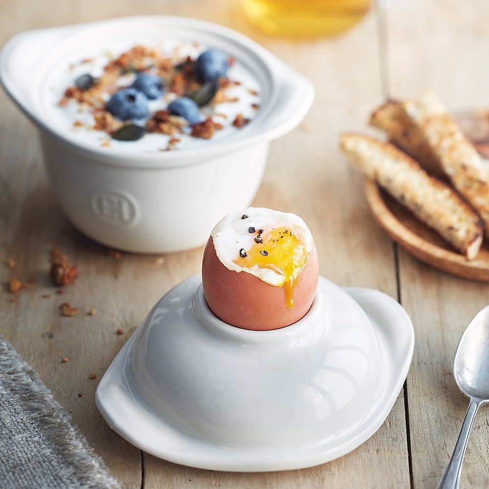 Emile Henry - The Egg Nest Emile Henry - The Egg Nest