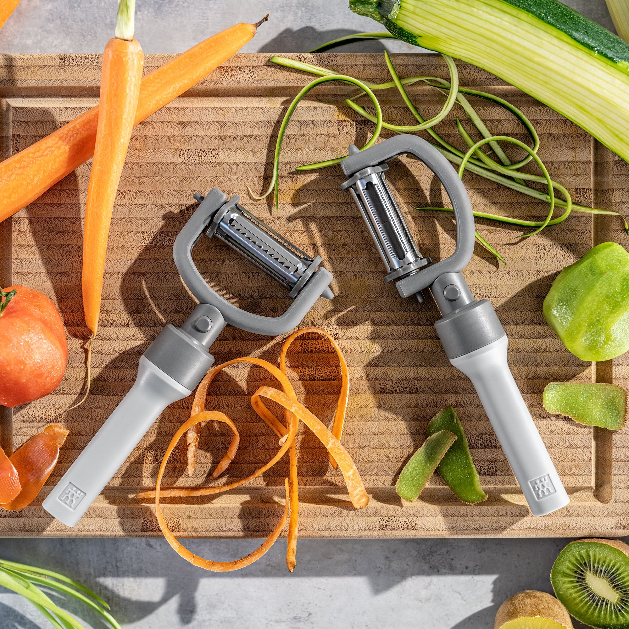 ZWILLING - 2-in-1 Peeler | Z-Cut | Grey