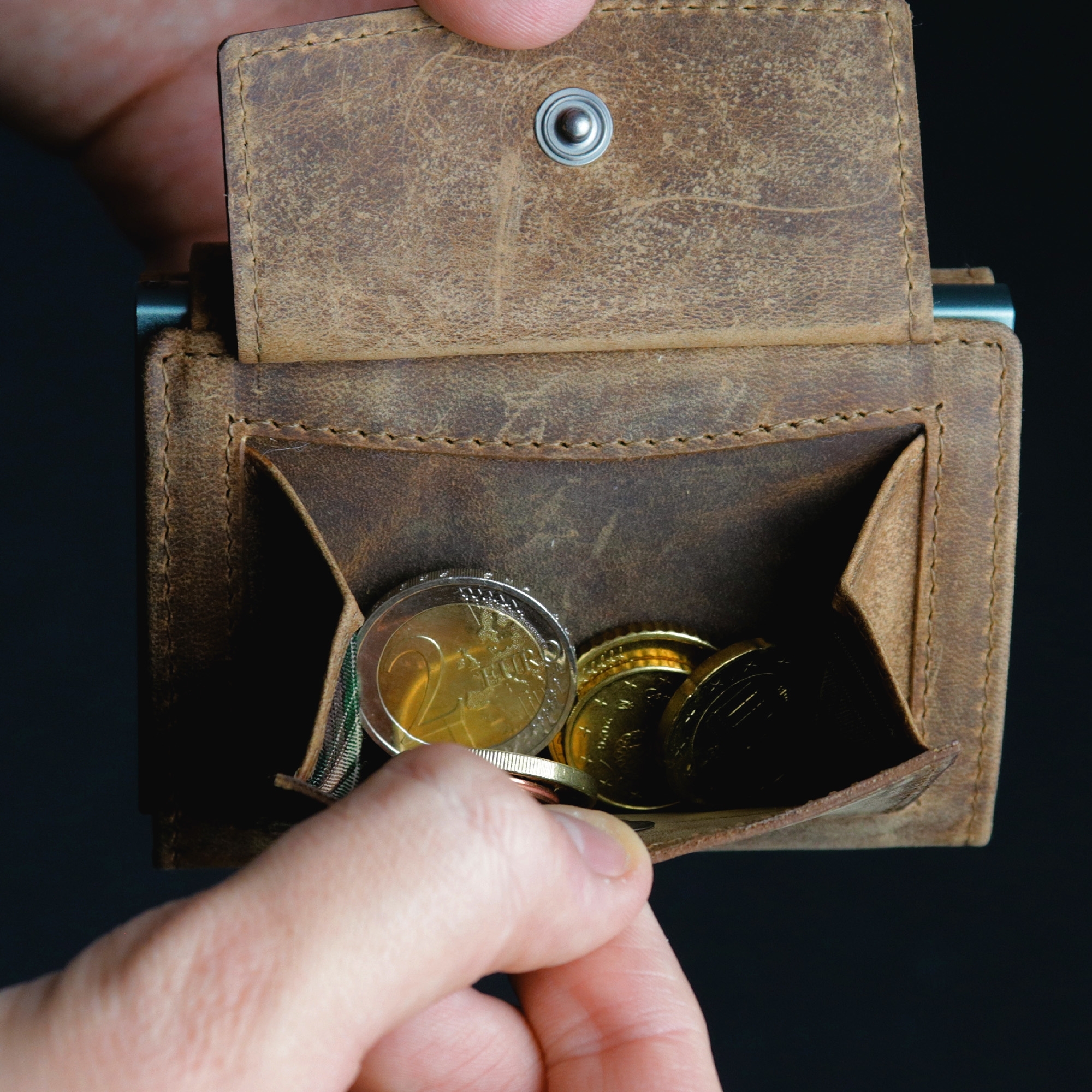 Card Case with Coin Pocket - Hunter Brown | Culinaris Wallet