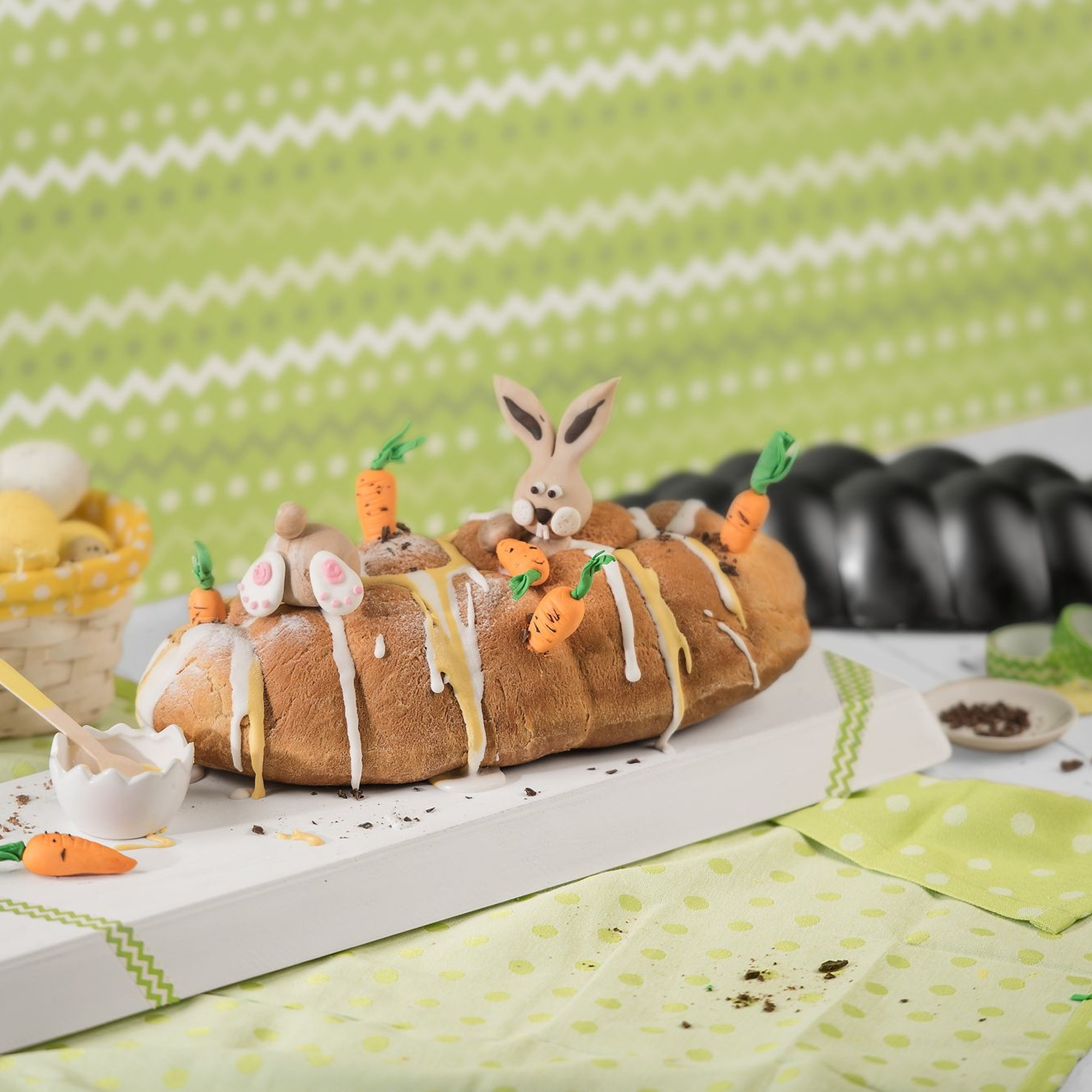 Baked Easter yeast braid from Kaiser baking tin