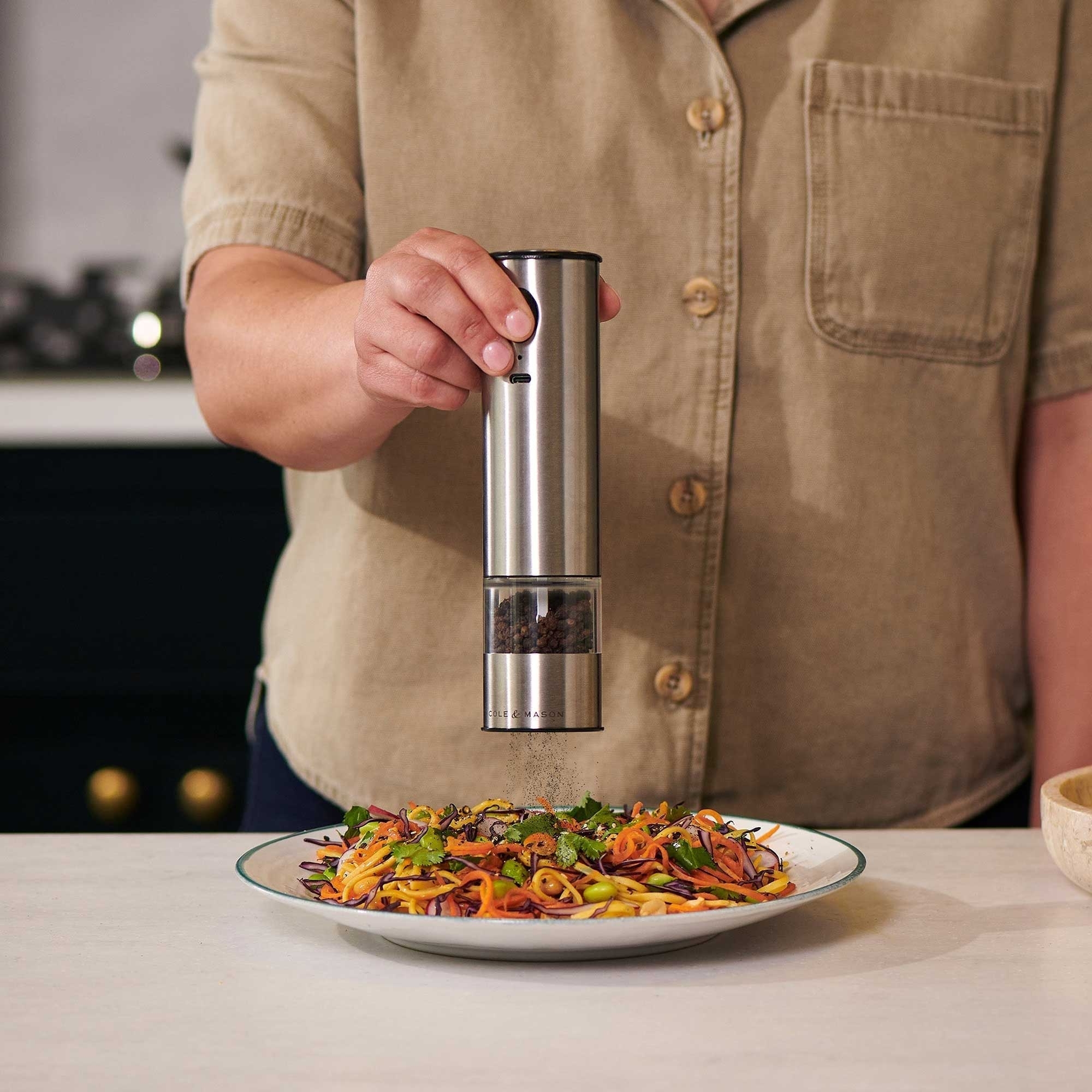 COLE & MASON - Battersea Electric Pepper and Salt Mill Set