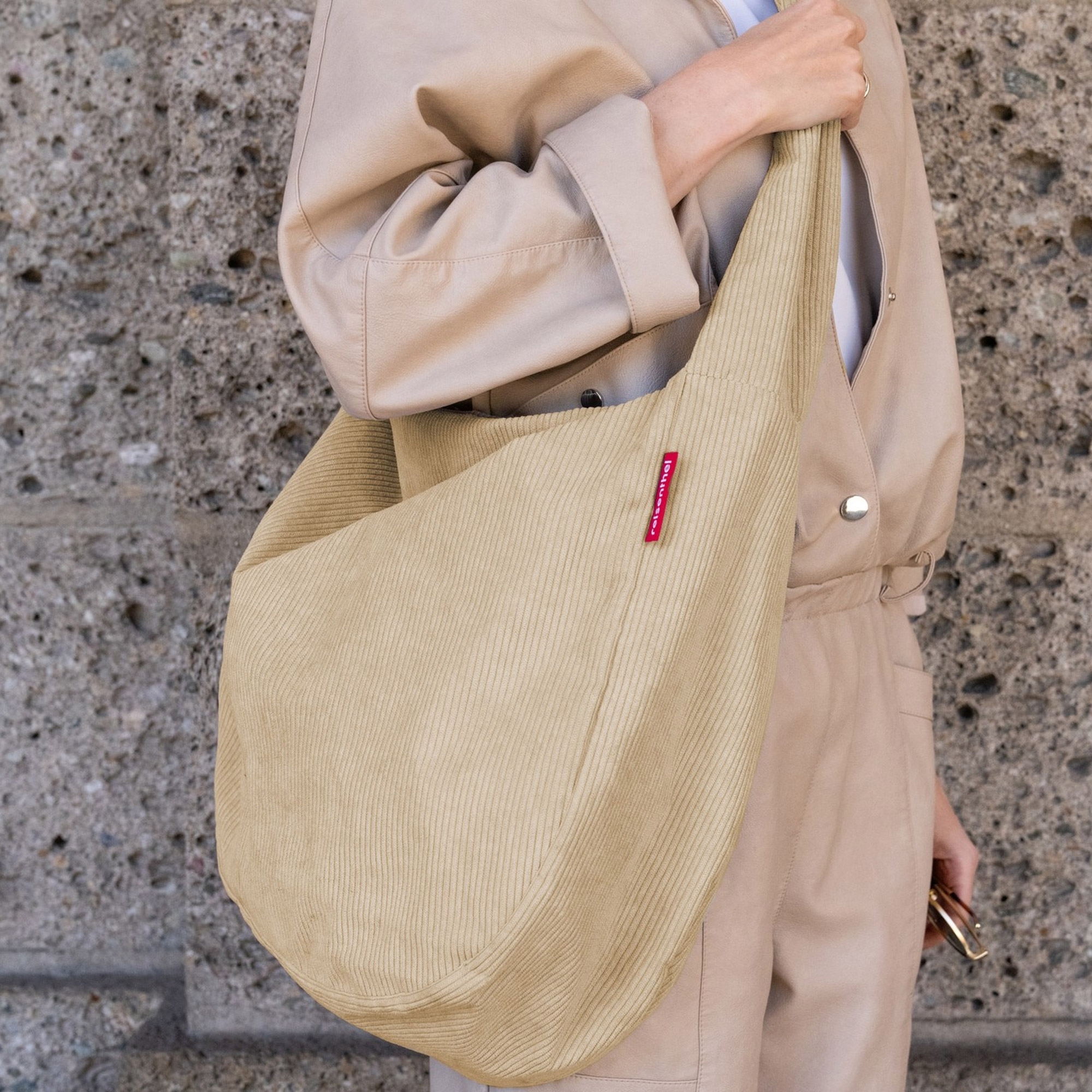 reisenthel - moonbag - cord sand