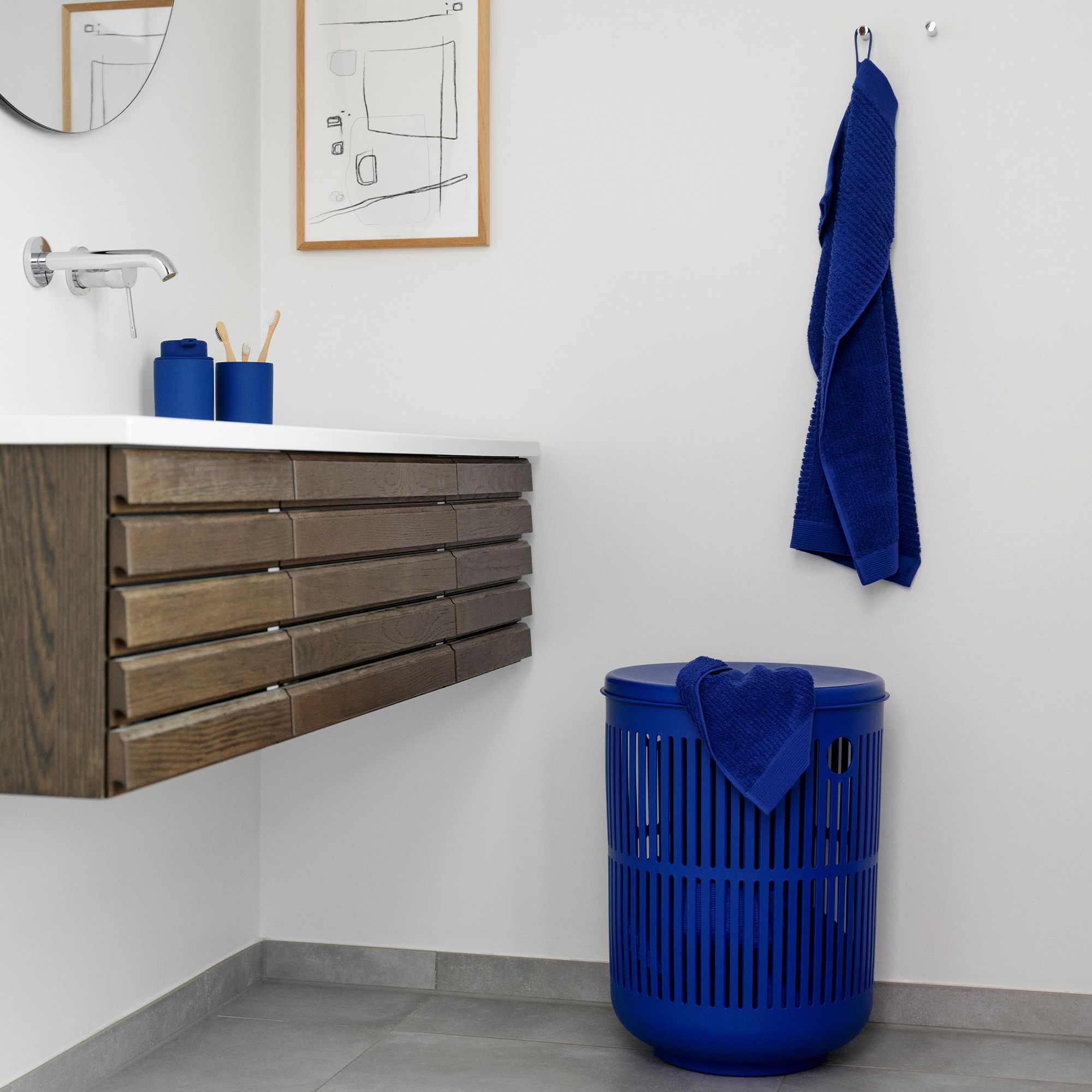 Zone - Classic Towel - 50 x 100 cm - Indigo Blue