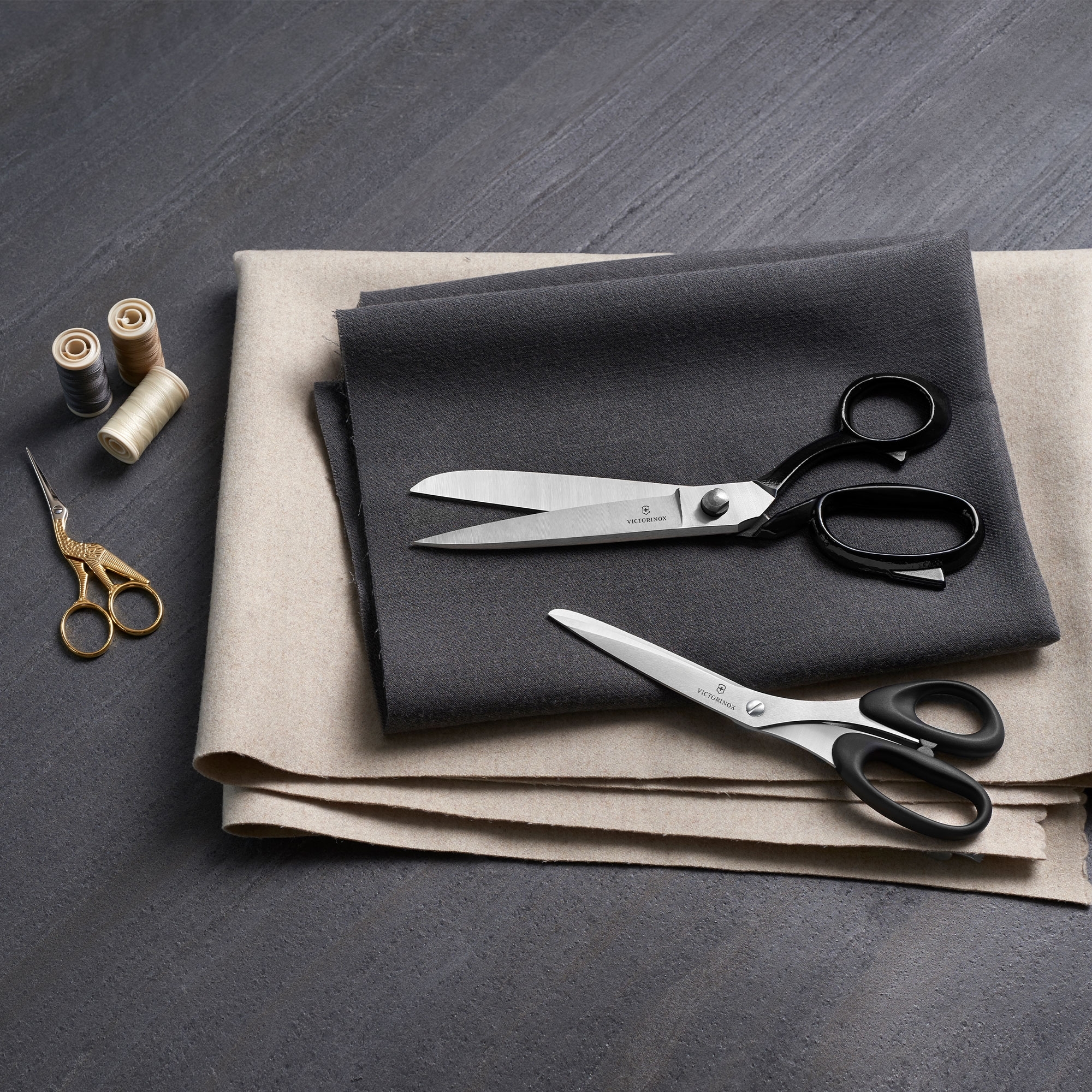 Victorinox - cutting scissors