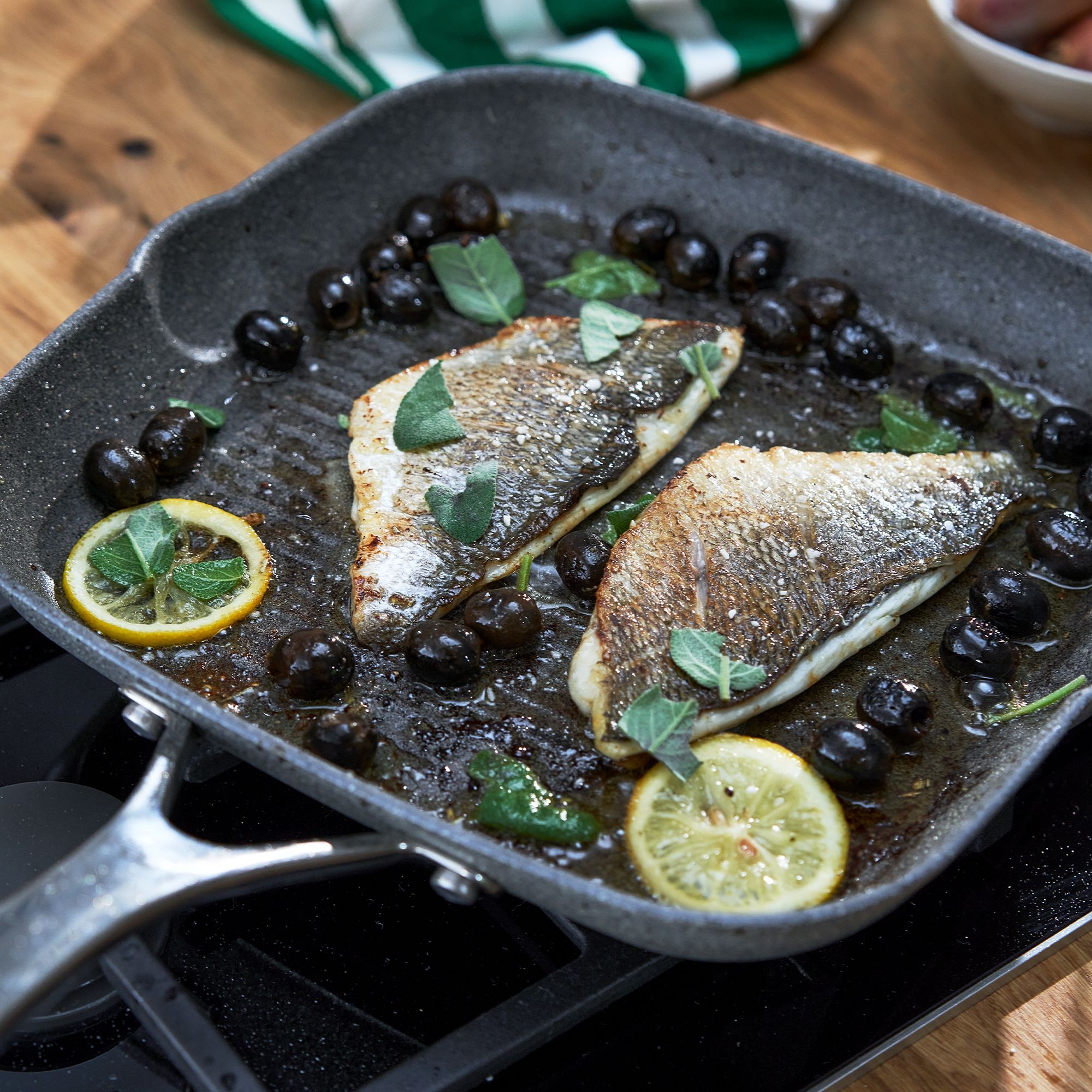 BALLARINI - grill pan | Salina | 28 cm | Granitium Ti-X BALLARINI - grill pan | Salina | 28 cm | Granitium Ti-X