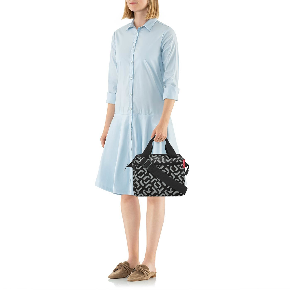 reisenthel - allrounder cross - signature black reisenthel - allrounder cross - signature black