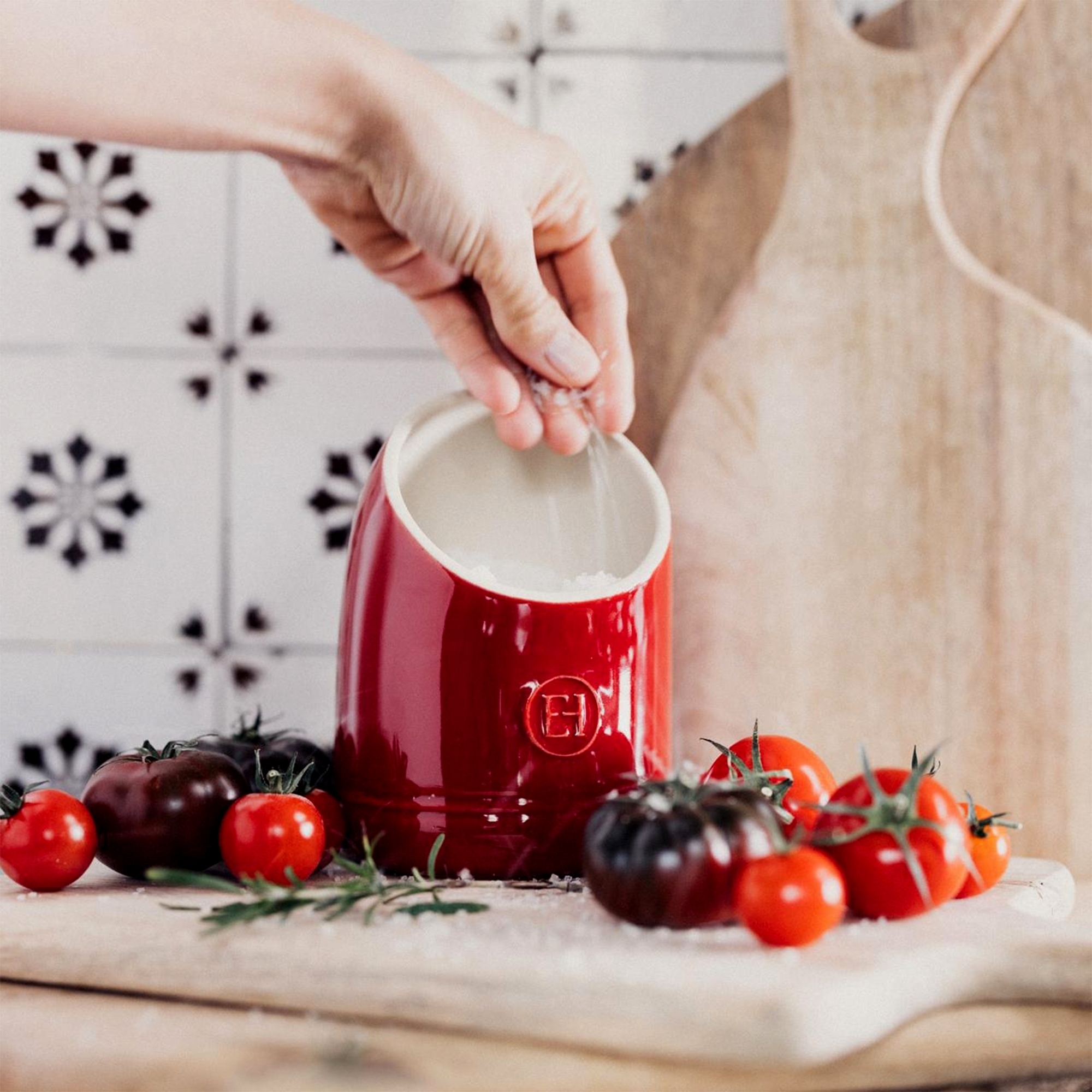 Emile Henry - The Salt Pig