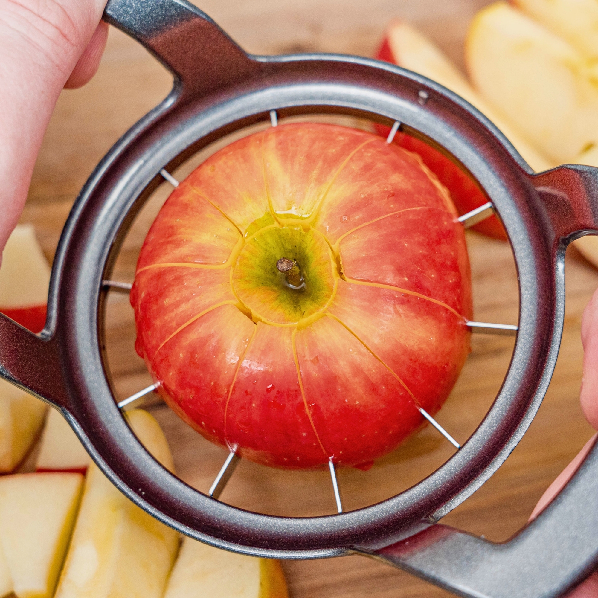 Westmark Divisorex Apfel- und Birnenteiler Black Edition