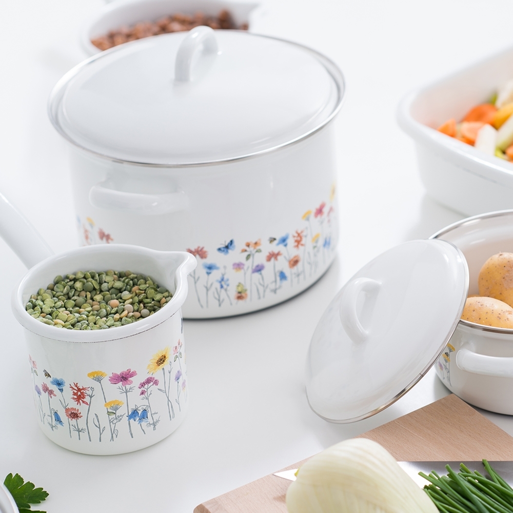 Riess special decor - FLORA - saucepan with large spout Riess special decor - FLORA - saucepan with large spout