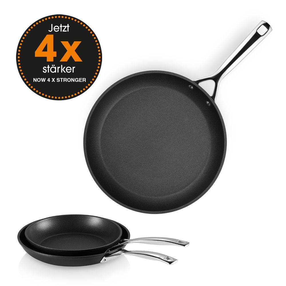 Le Creuset - Aluminum non-stick pans set - 24/ 28 cm Le Creuset - Aluminum non-stick pans set - 24/ 28 cm