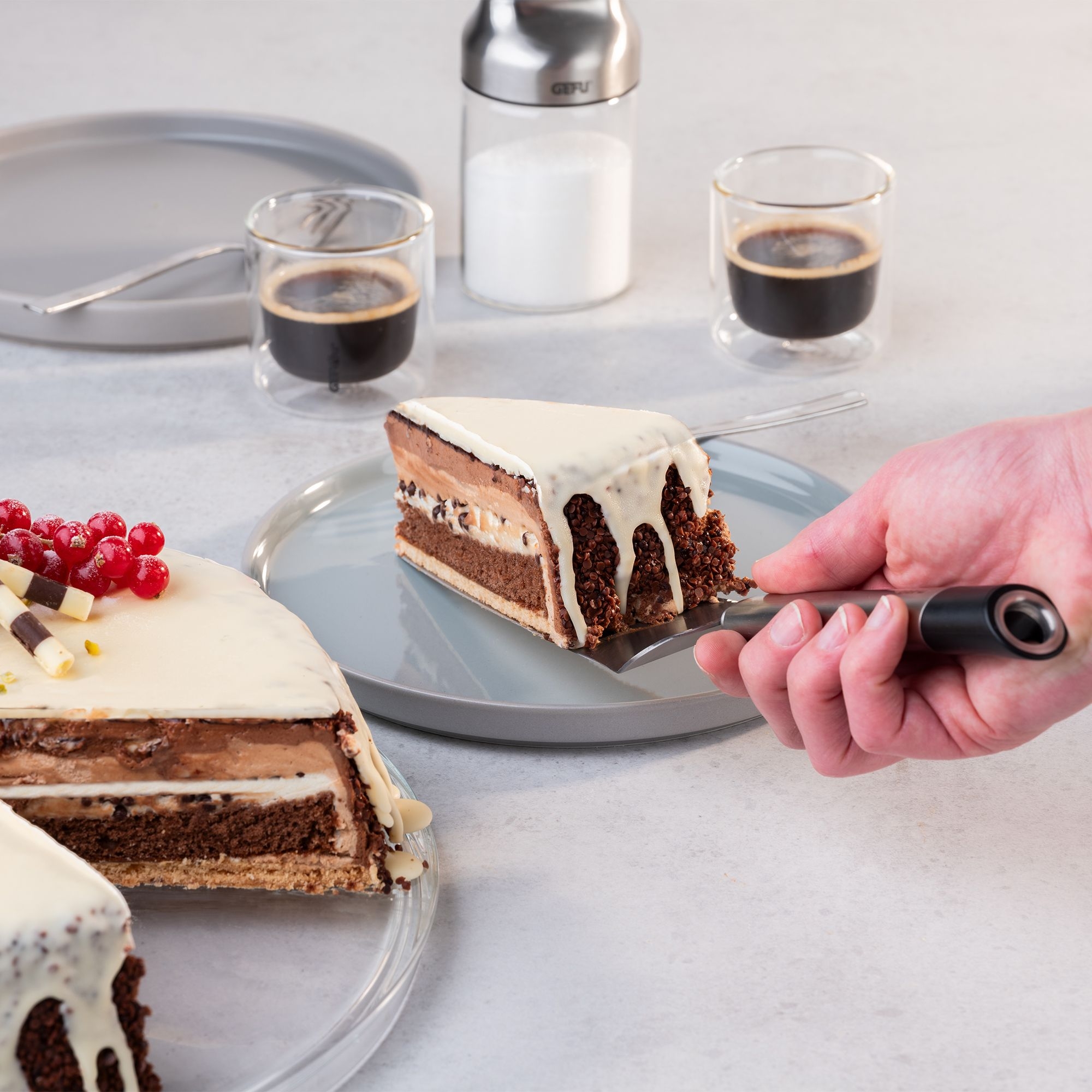 Gefu - Cake server with serrated edge PRIMELINE