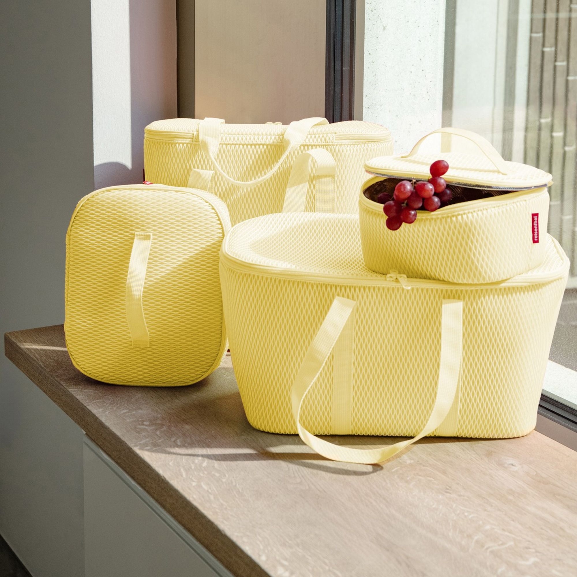 reisenthel - thermoshopper - mesh lemon