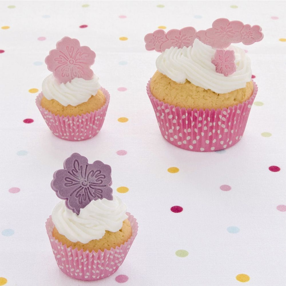 Städter - Ausstecher mit Auswerfer Blüten & Ranke - 18 / 30 / 75 mm - Set, 3-teilig Städter - Ausstecher mit Auswerfer Blüten & Ranke - 18 / 30 / 75 mm - Set, 3-teilig