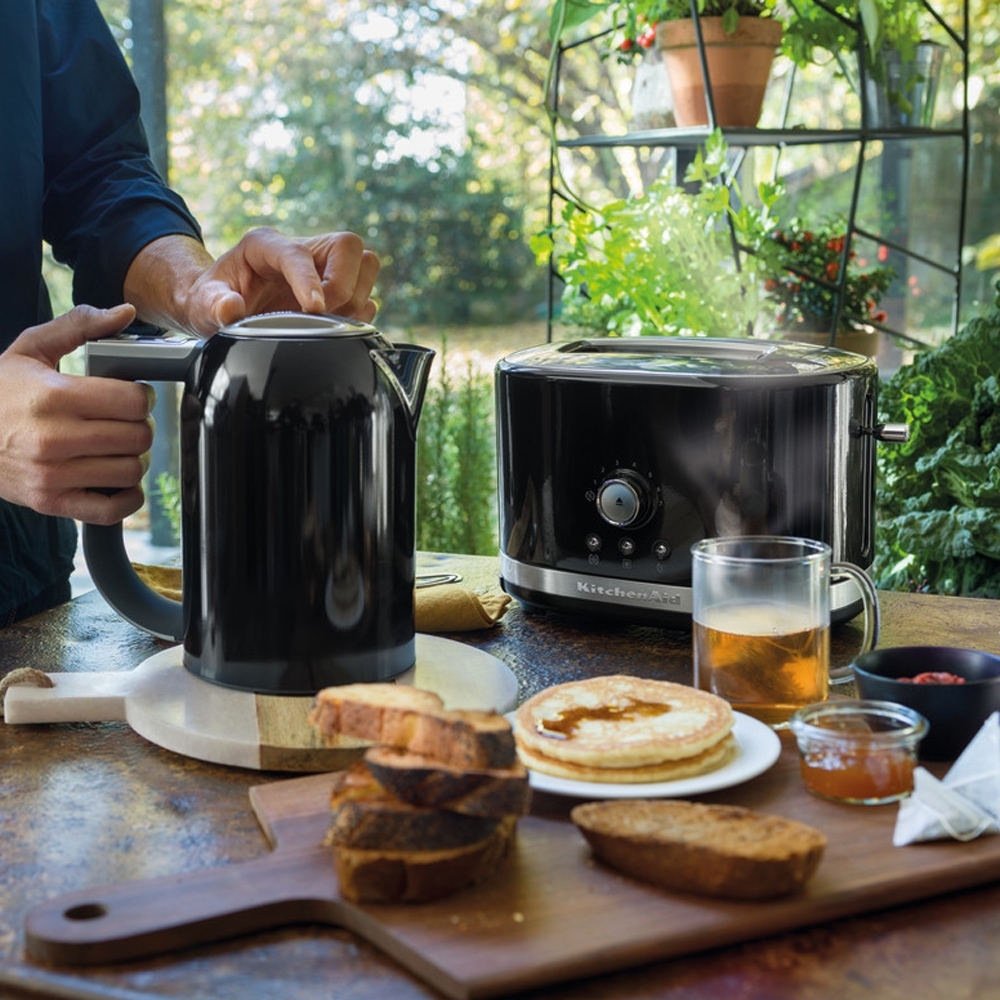 KitchenAid - 2-Slot Toaster - Silver KitchenAid - 2-Slot Toaster - Silver