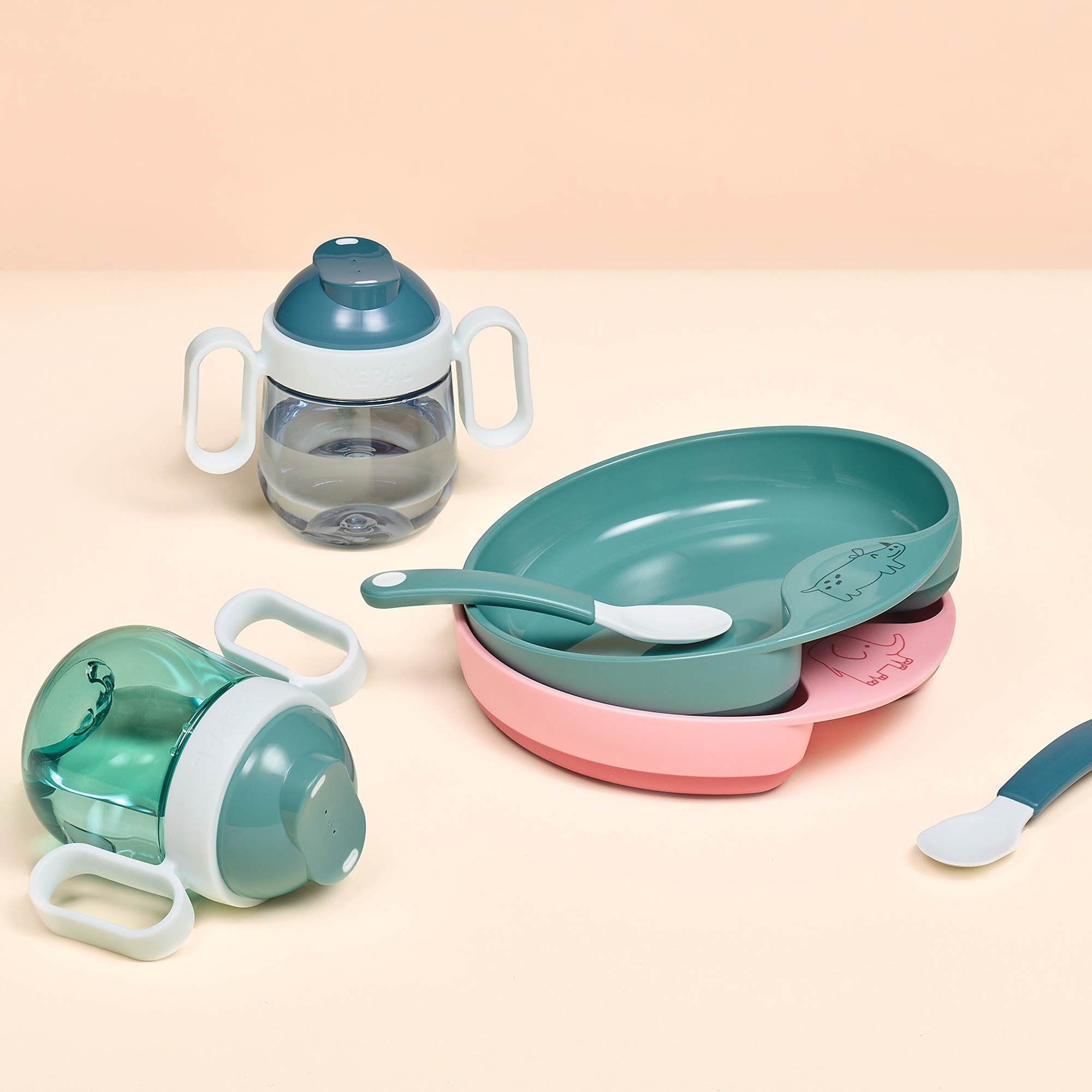 Mepal - Mio Babygeschirr-Set 3-teilig - verschiedene Farben und Motive Mepal - Mio Babygeschirr-Set 3-teilig - verschiedene Farben und Motive