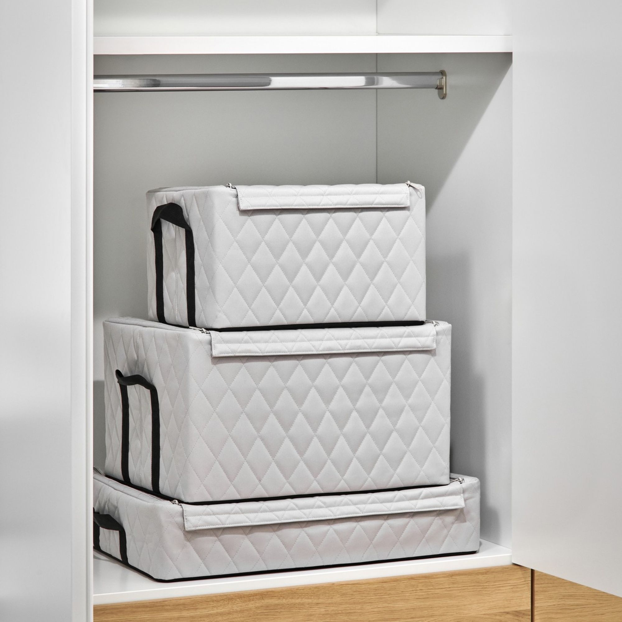 reisenthel - storagebox M - rhombus light grey reisenthel - storagebox M - rhombus light grey