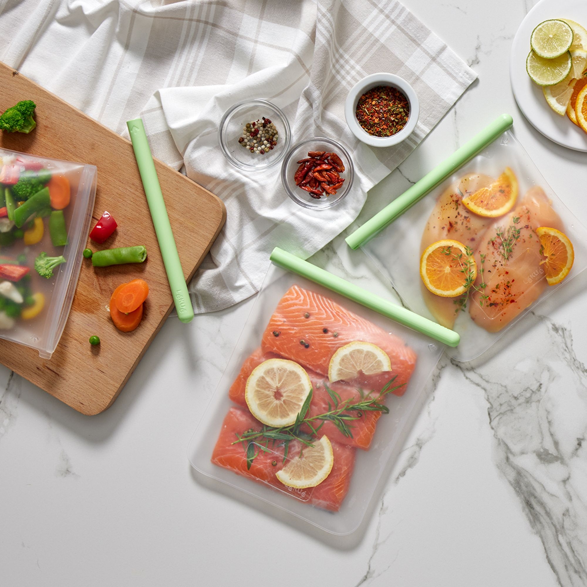 Lékué - Reusable silicone bags, set of 3 green Lékué - Reusable silicone bags, set of 3 green