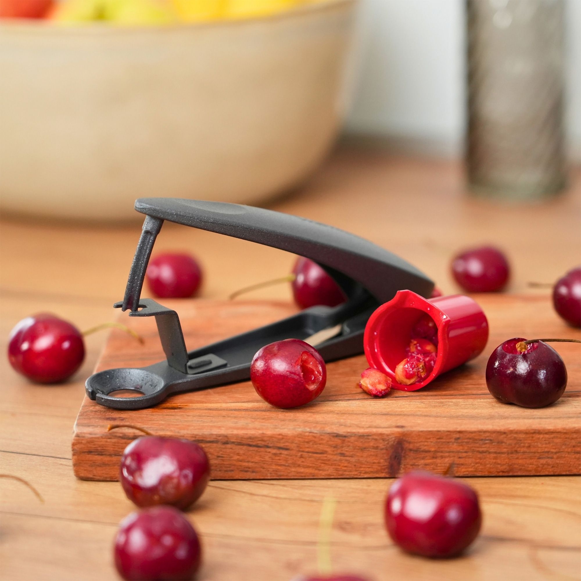Westmark - Cherry stoner »Kerni« Black Edition
