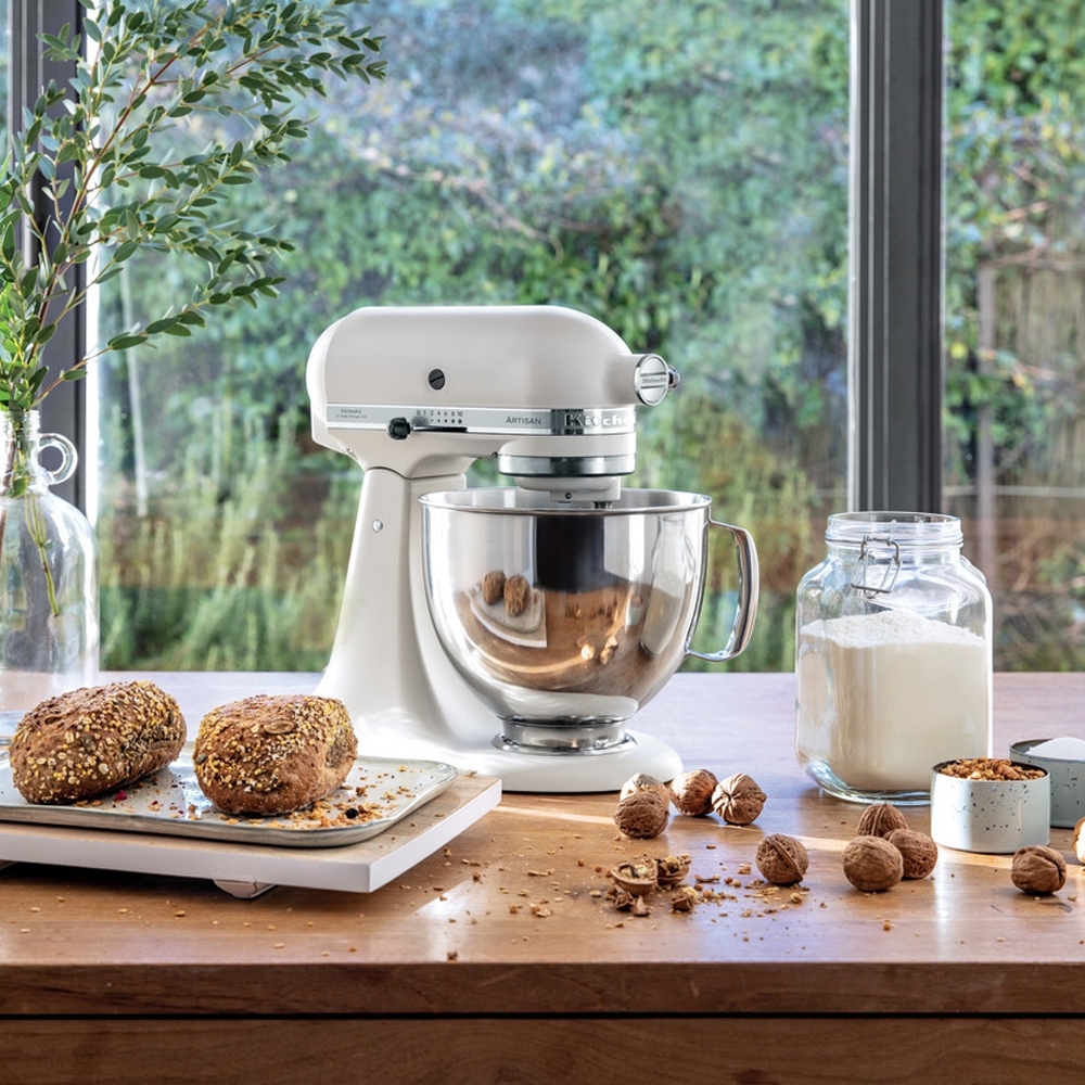 KitchenAid - Artisan Küchenmaschine 5KSM175PS - Crème KitchenAid - Artisan Küchenmaschine 5KSM175PS - Crème