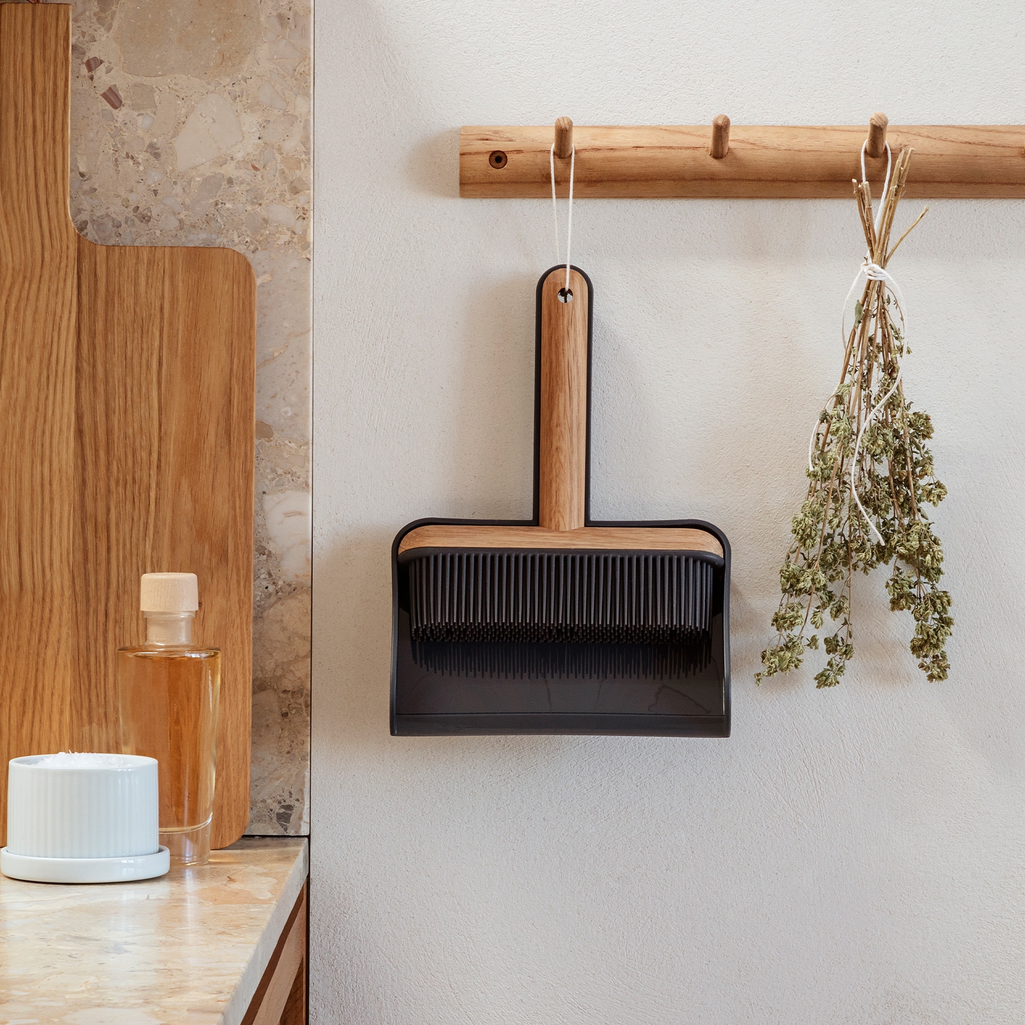 Eva Solo - Hand brush and dustpan Eva Solo - Hand brush and dustpan