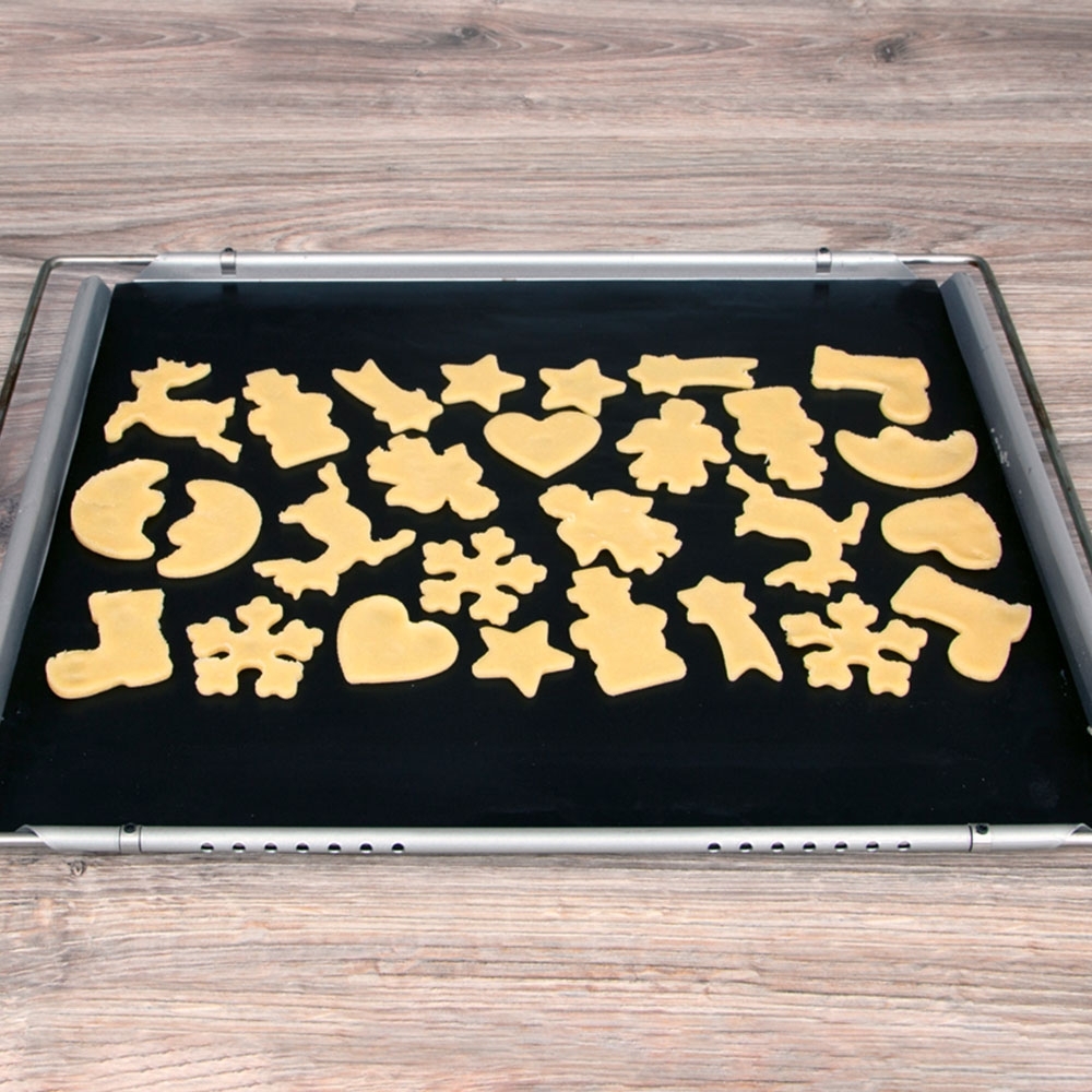 Städter - Cookie cutter cookie cutter board - with 9 motifs - 3 cutter each