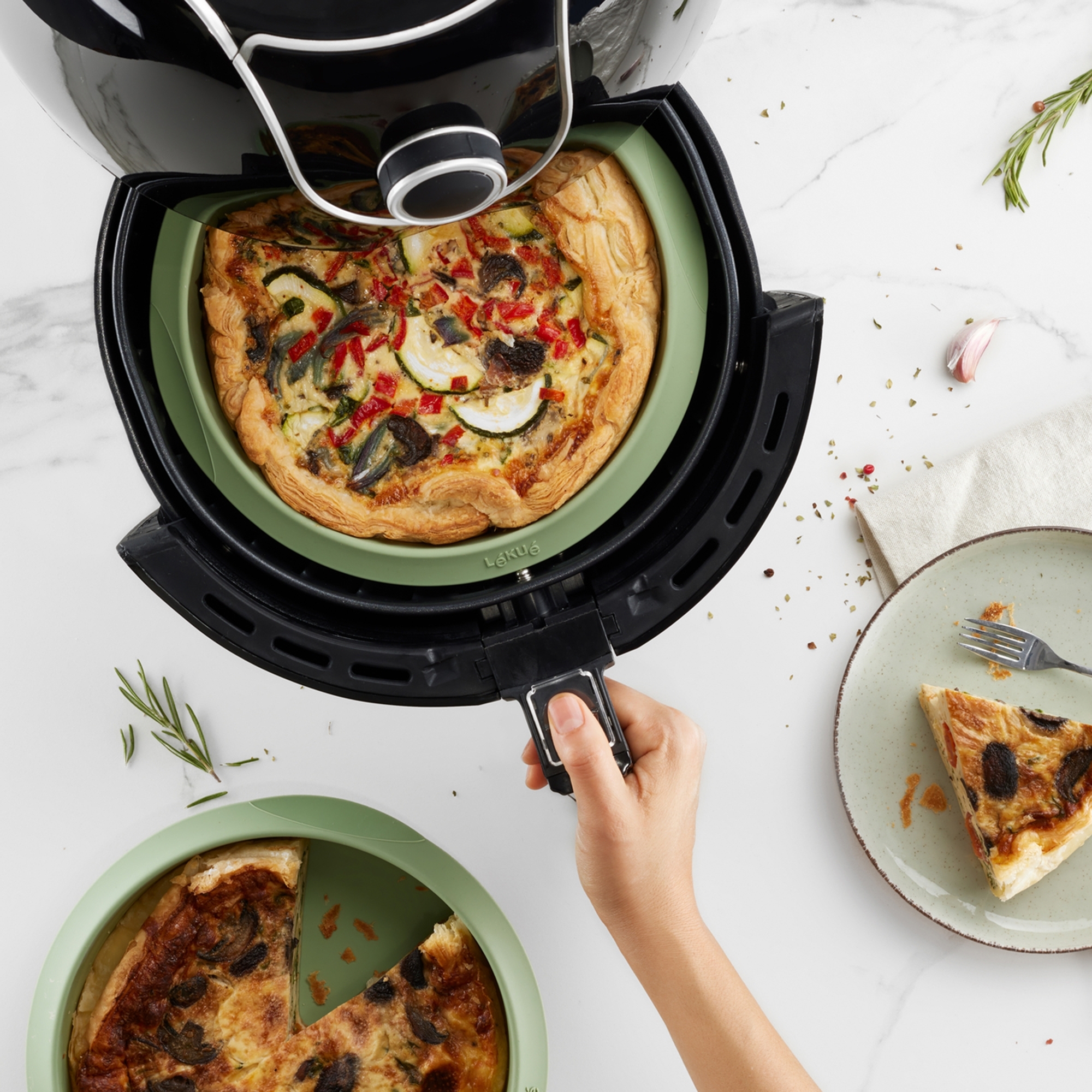 Lékué - Air fryer mold, 20 cm green