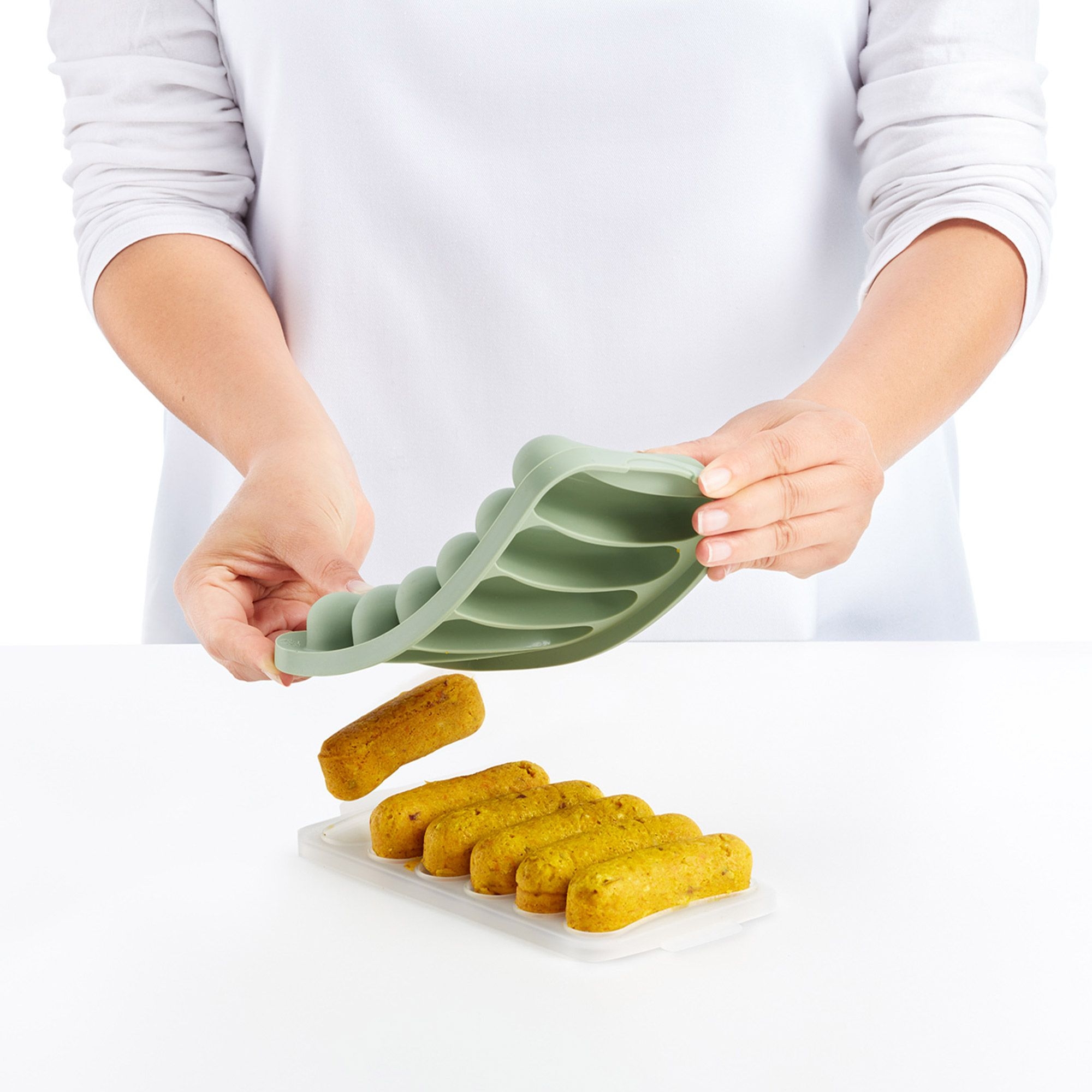 Lékué - Vegie sausage mould for 6 sausages Lékué - Vegie sausage mould for 6 sausages