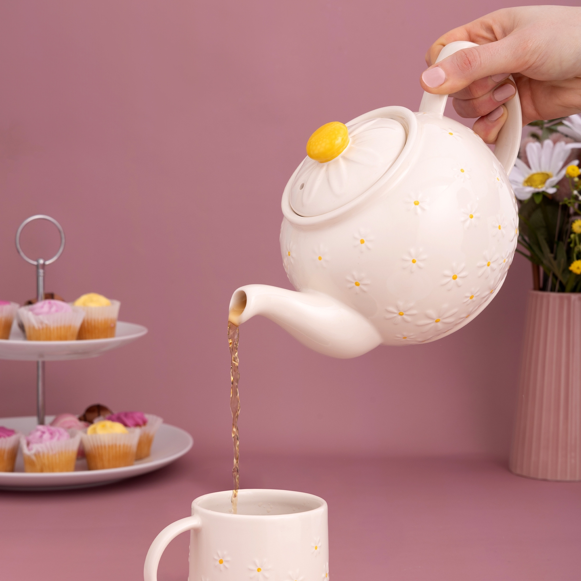 Price & Kensington - Teapot - Daisy
