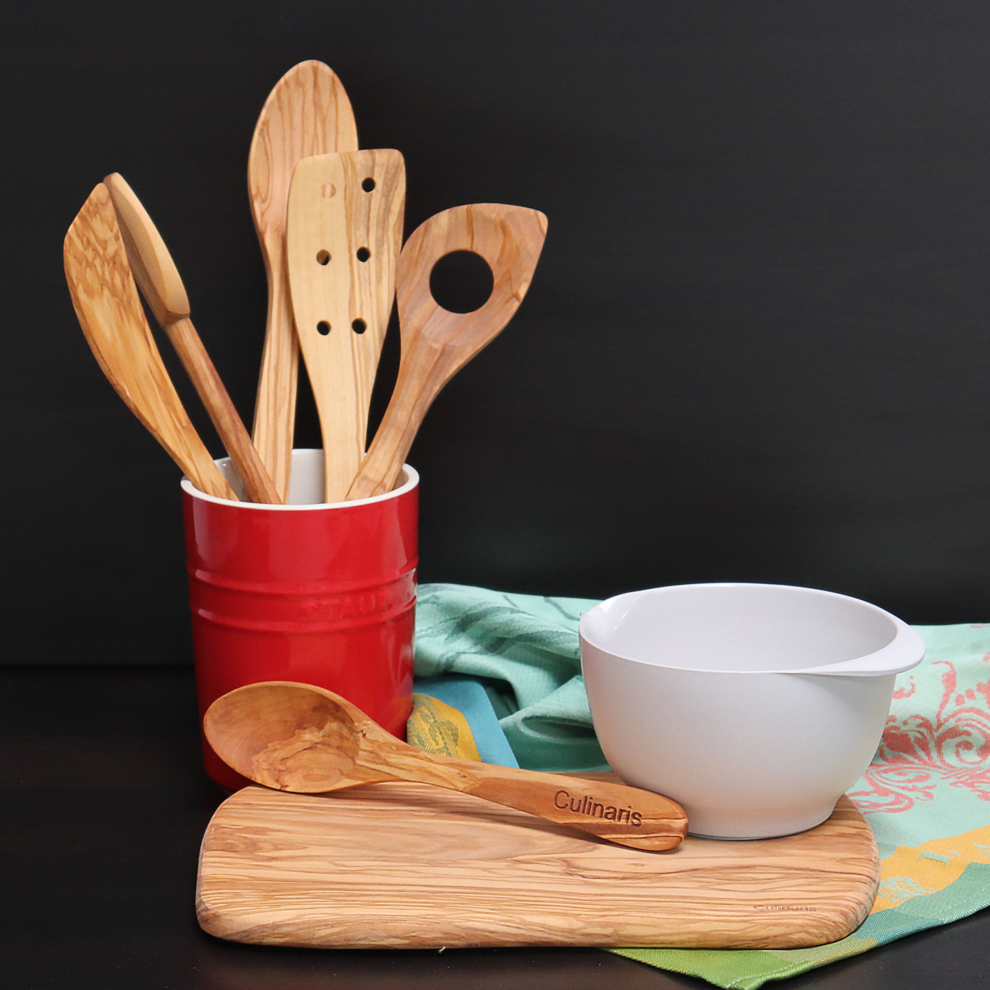 Culinaris - oval spoon - olive wood 30 cm